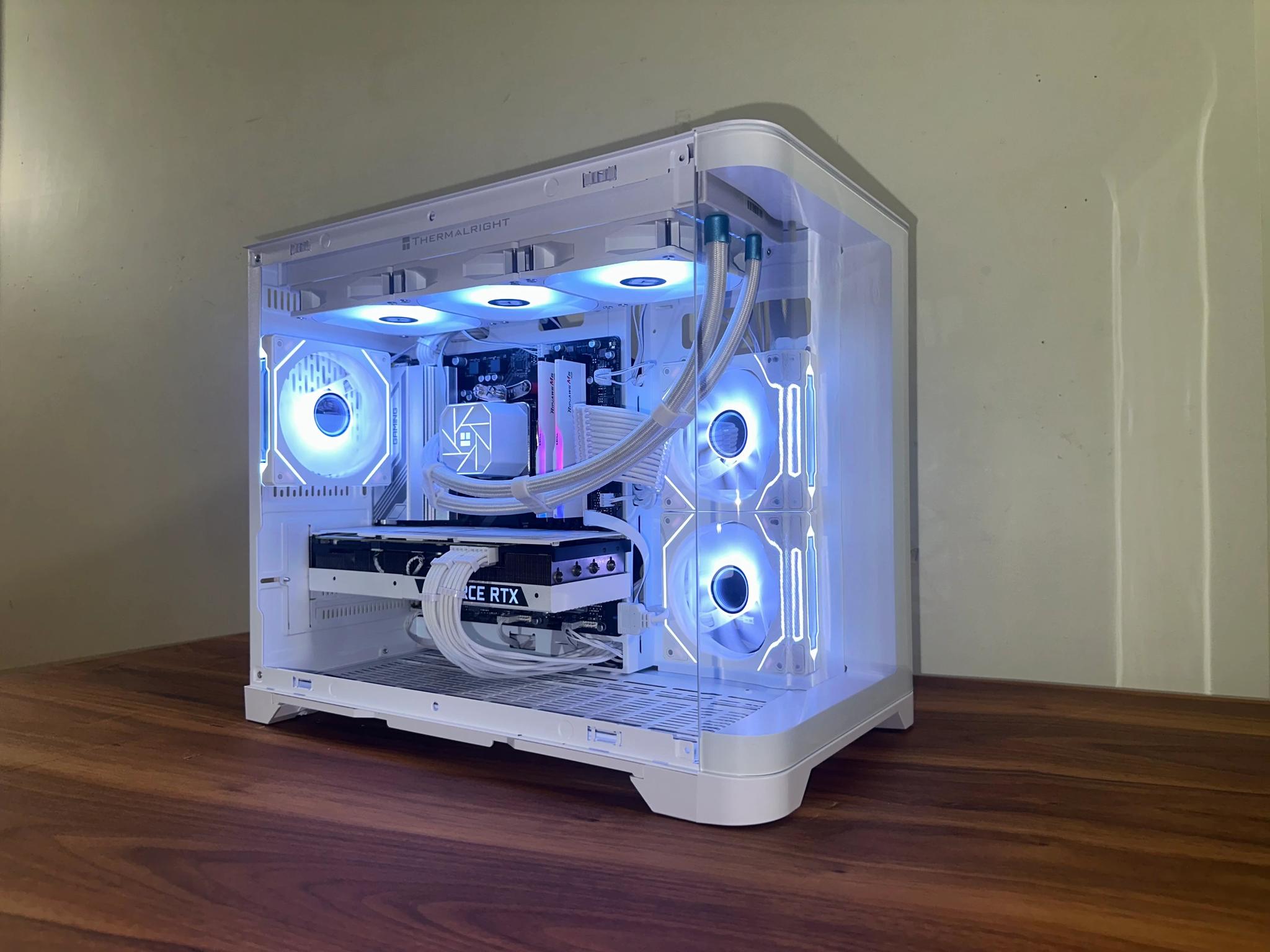 Arctic Storm 🏔️ | RTX 3080 | Ryzen 9 7900X | 32GB DDR5 | 360mm AIO