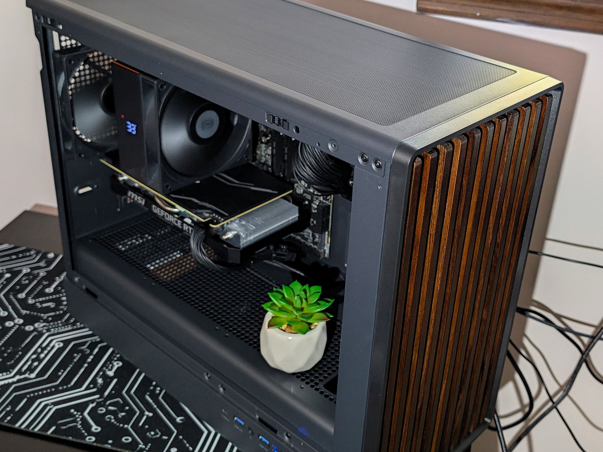 Ultra-Clean Wood Stealth PC | Ryzen 7 5800X + RTX 2060 Super | 1440p Gaming / Office Workstation