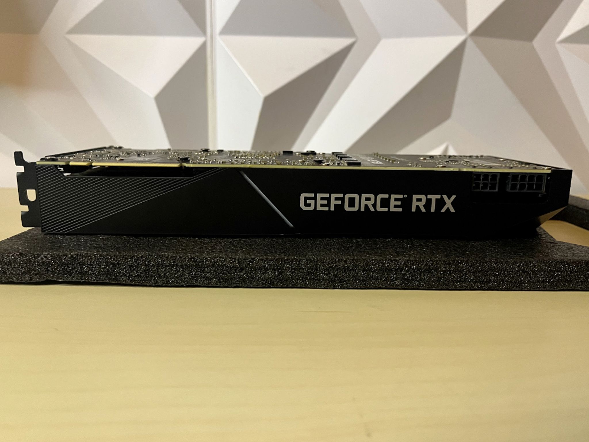 RTX 2070 Super Turbo 8gb Vram  Asus Rog blower