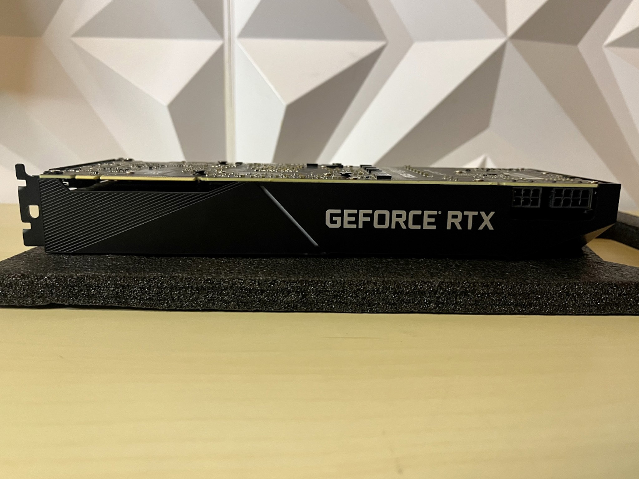 RTX 2070 Super Turbo 8gb Vram  Asus Rog blower