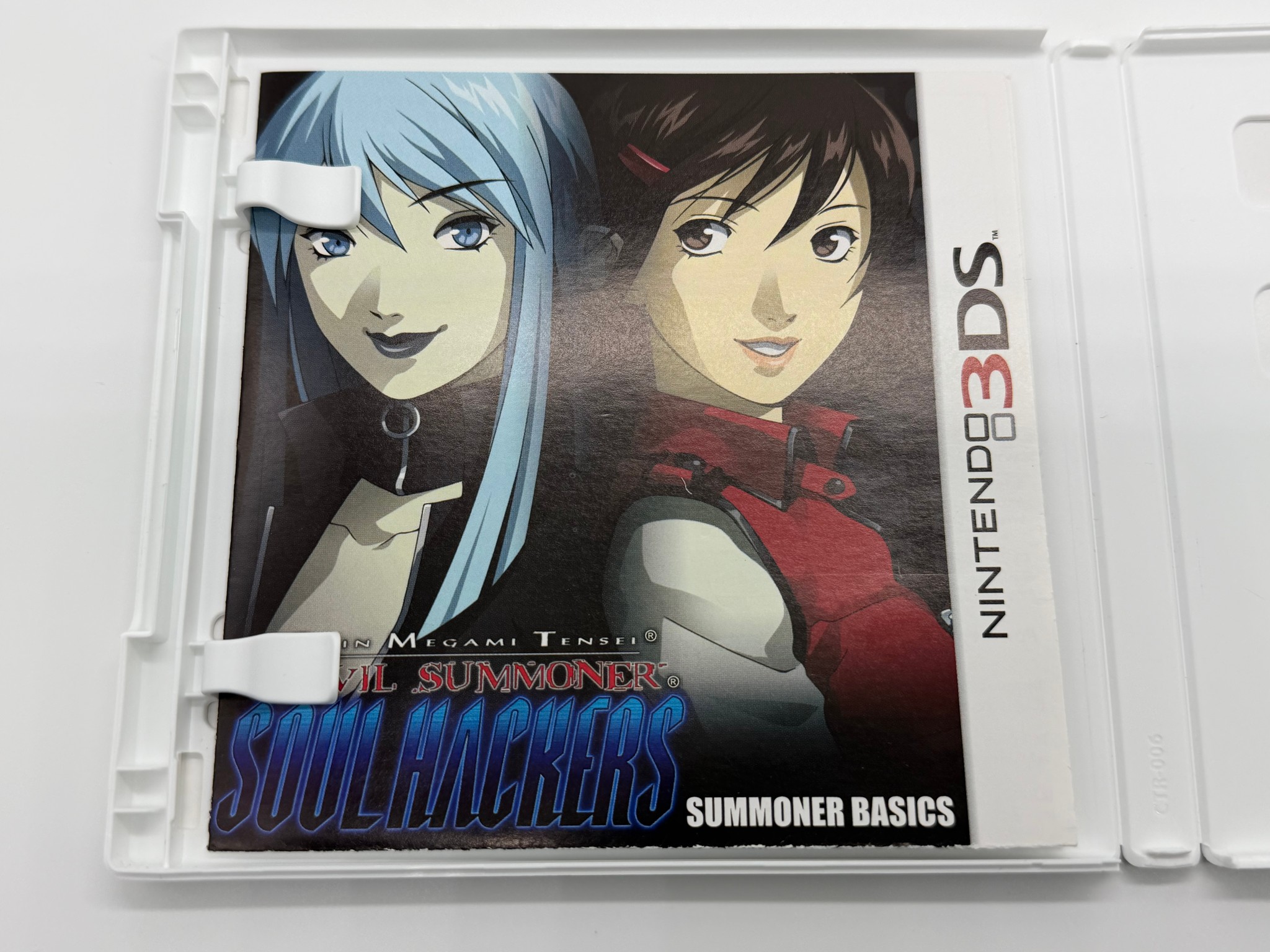 Shin Megami Tensei DeShin Megami Tensei Devil Summoner Soul Hackers Nintendo 3DS