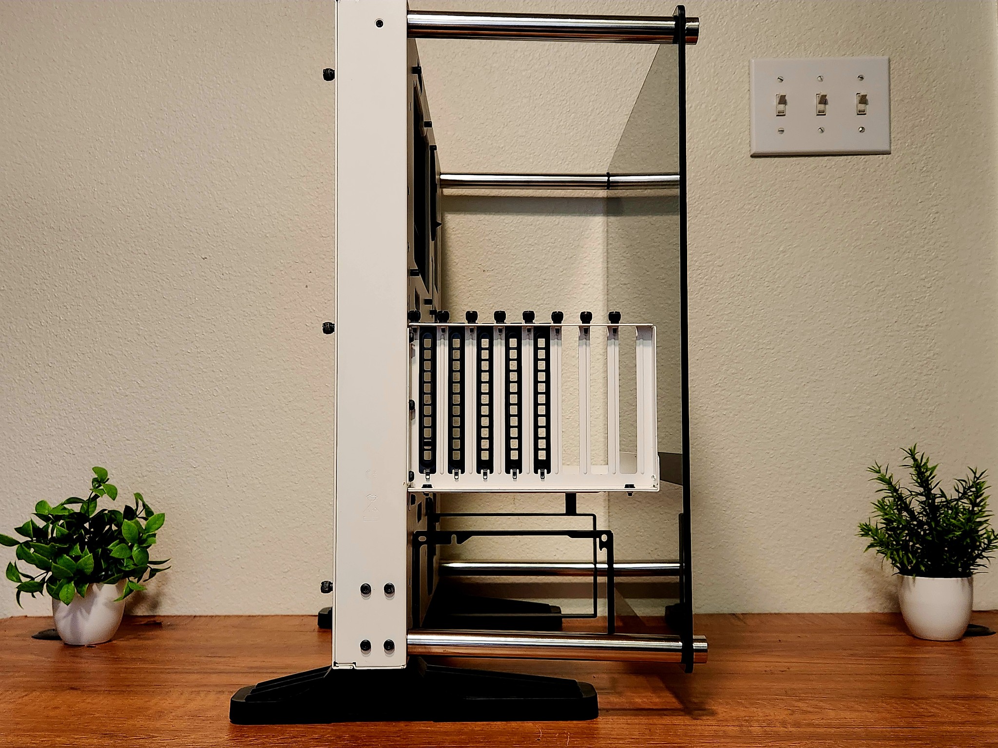 Thermaltake Core P3 Snow Case | Panoramic | Wall Mountable | ATX | PCIE 4.0 Riser Cable Included