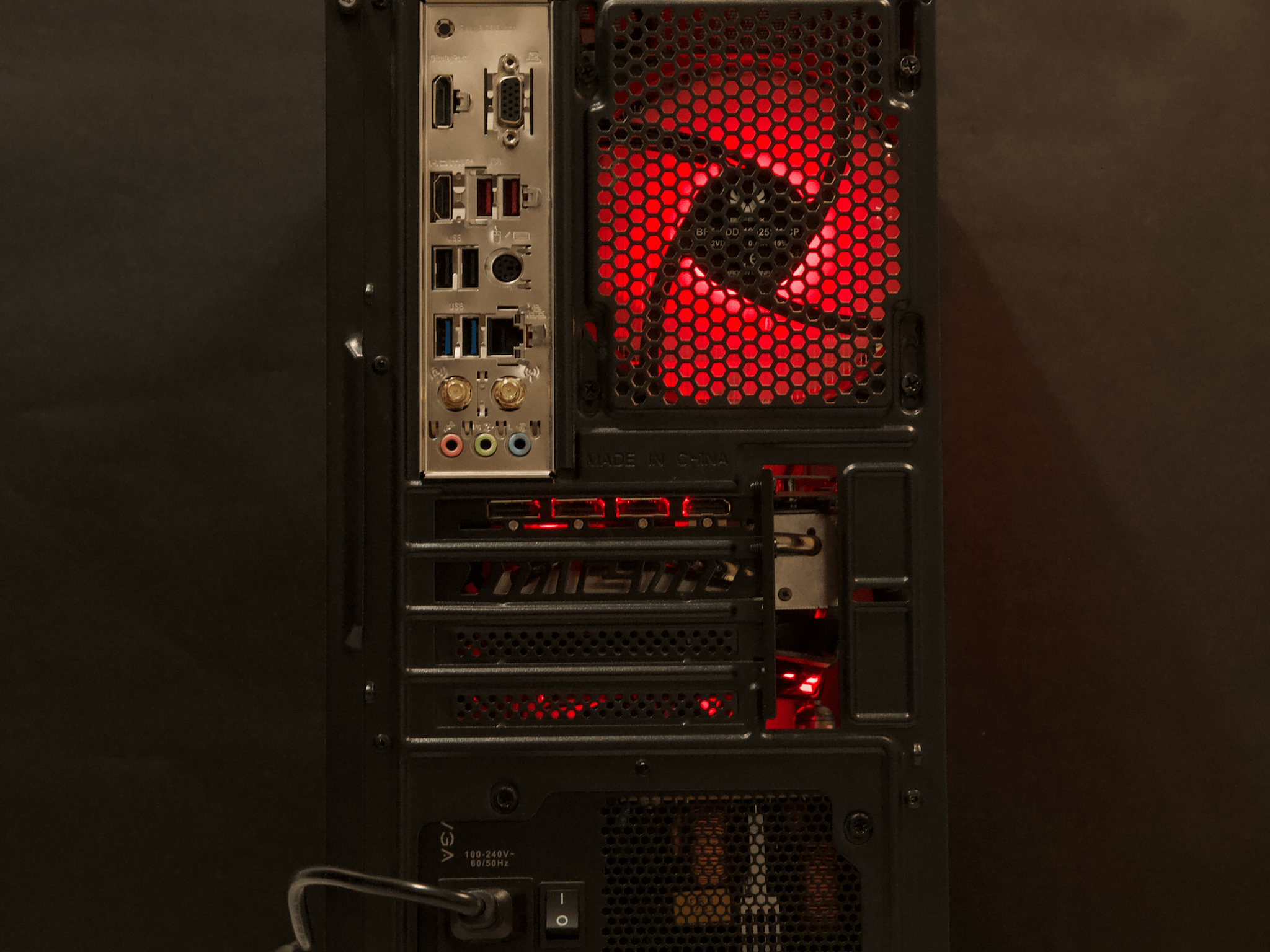 RX 6900 XT, Ryzen 5 5600, 1TB NVMe SSD, 16GB DDR4, WiFi - Custom Gaming PC