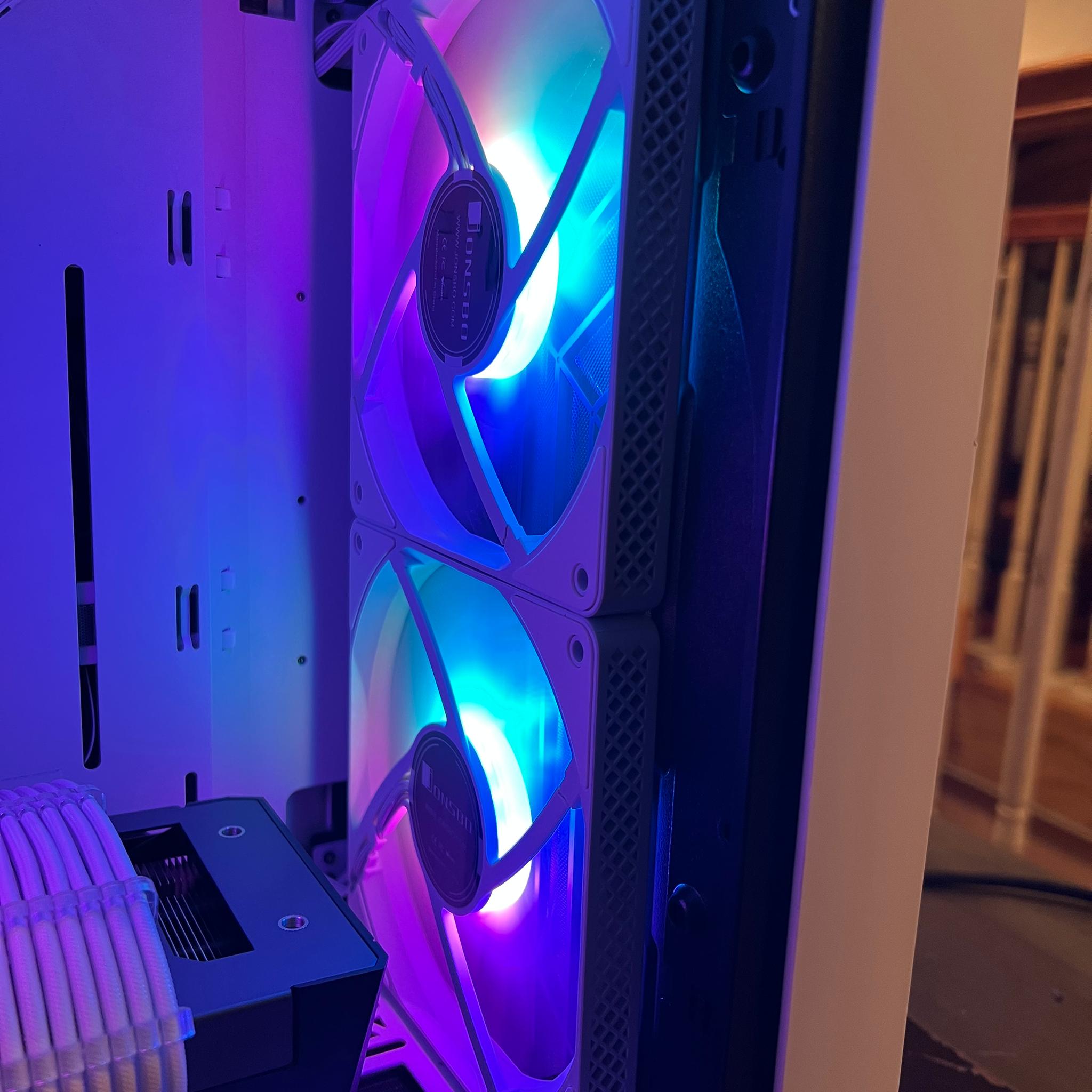 “Clearance Sale” White Fractal Torrent Nano only