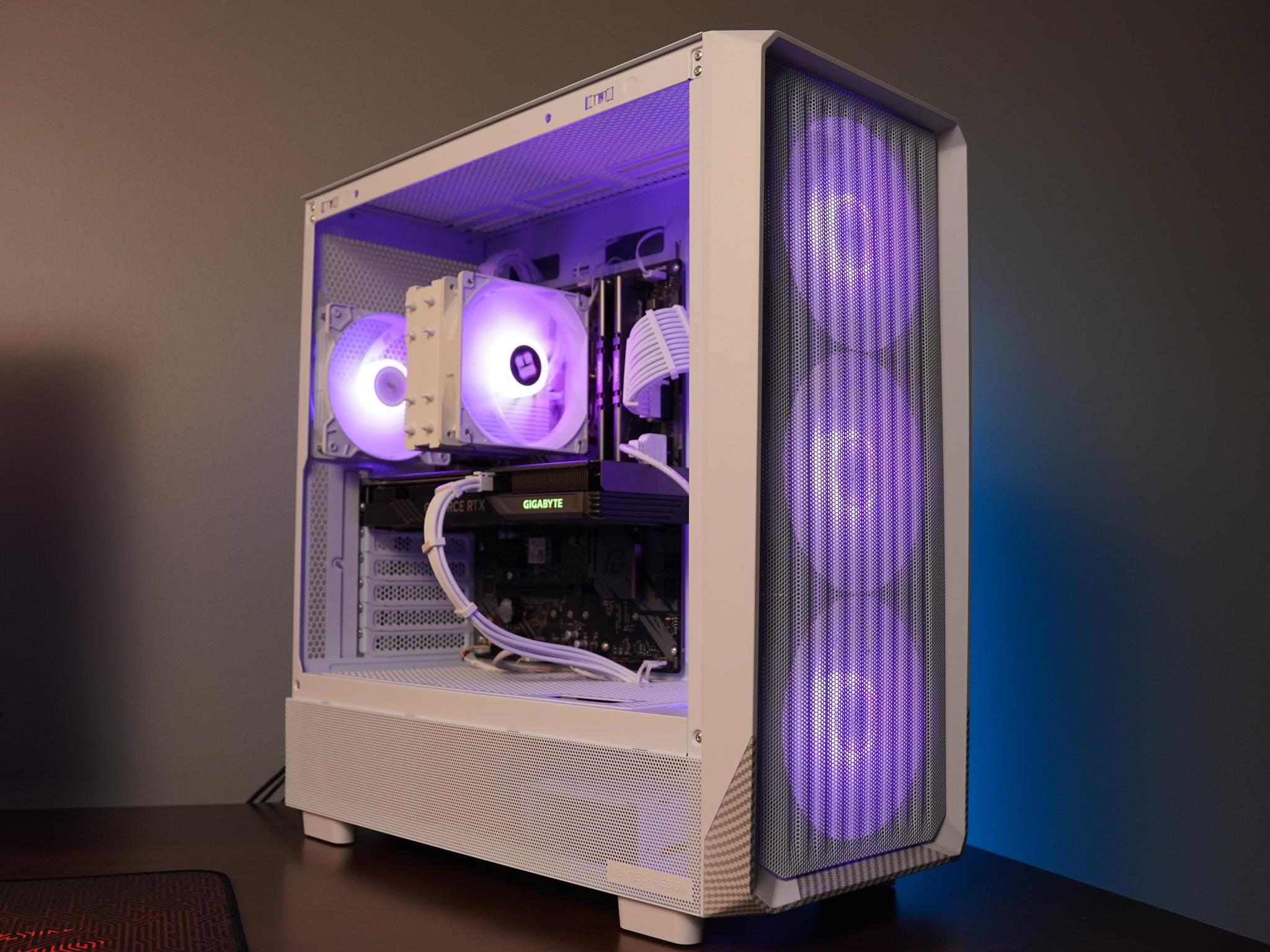 🤍ARCTIC🤍 1440p/1080p GAMING MACHINE 💚RTX 4060 🧡 Ryzen 5 3600 | 16GB | WIFI | WIN 11