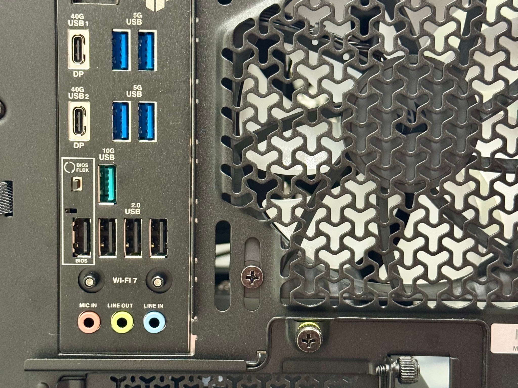 Nightfall Prime  🌑 ✨ 9850X3D | ASUS PRIME 5080 | 32GB DDR5 RAM 6000 CL28 | 2TB SAMSUNG 990 PRO SSD