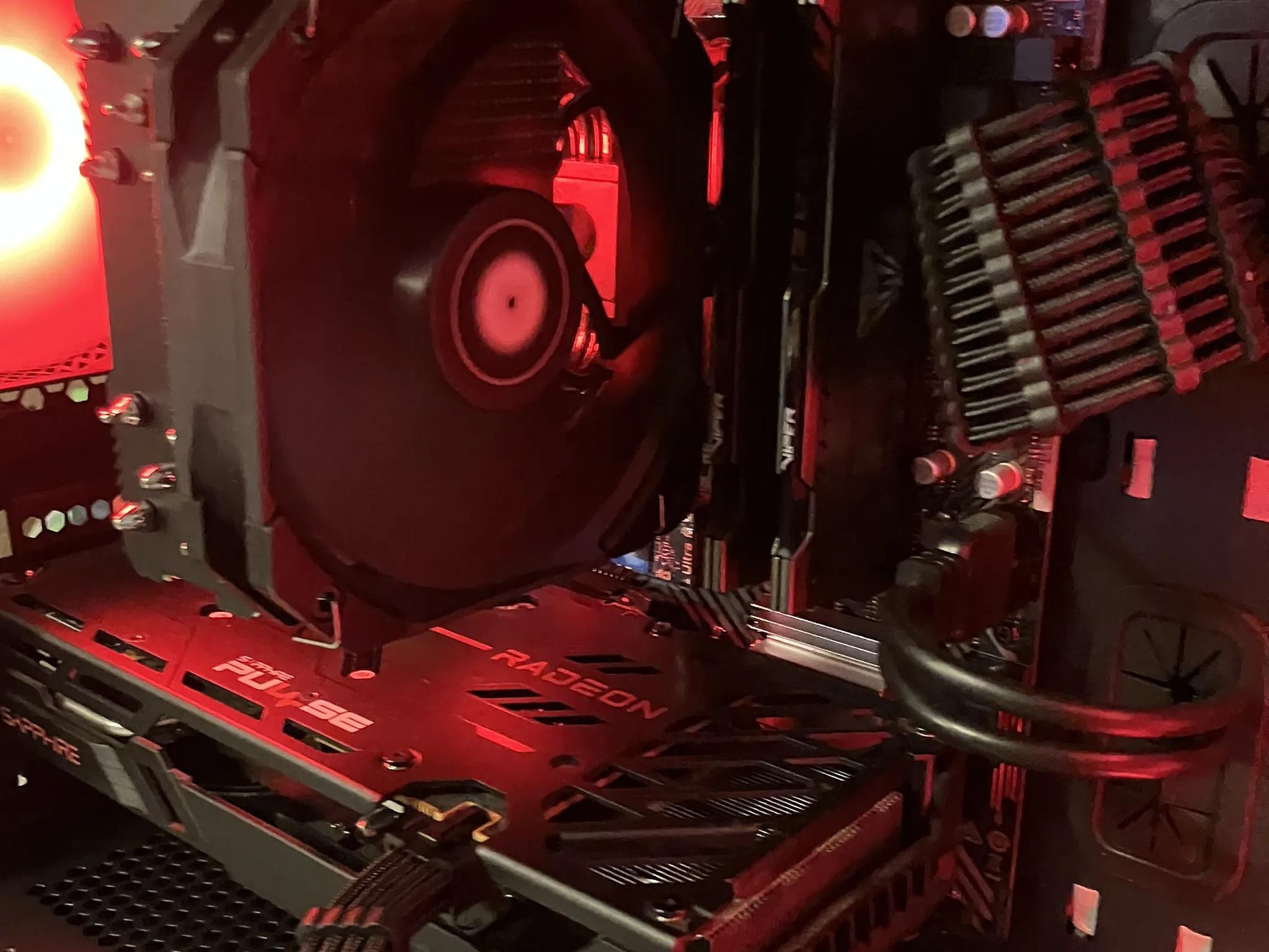 Ryzen 5 5600x and 6600 XT Gaming PC
