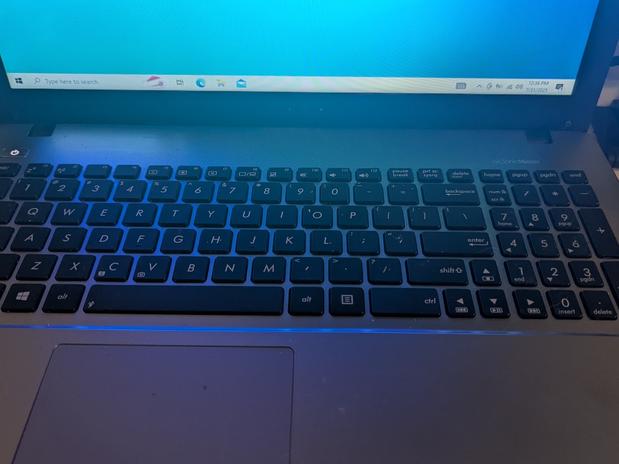 Asus X550ZA 15.6" AMD Powered Laptop Works but.....(read)
