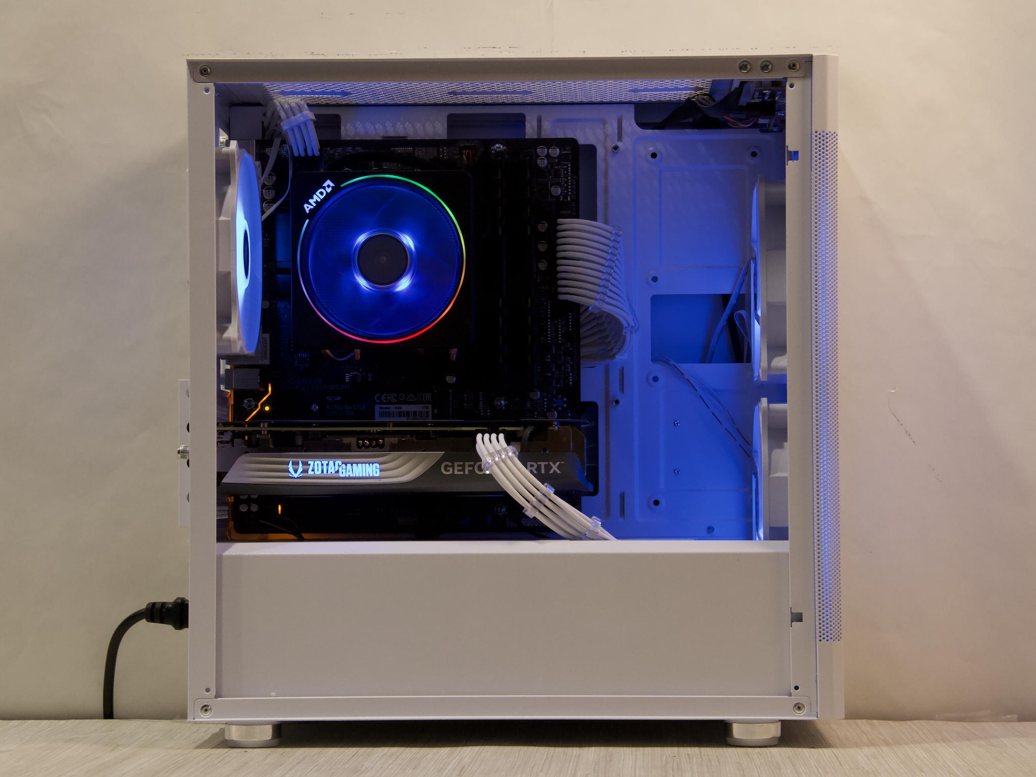 RTX 4070, Ryzen 7 5800XT, 32GB DDR4, 1TB NVMe SSD, WiFi - Custom Gaming PC