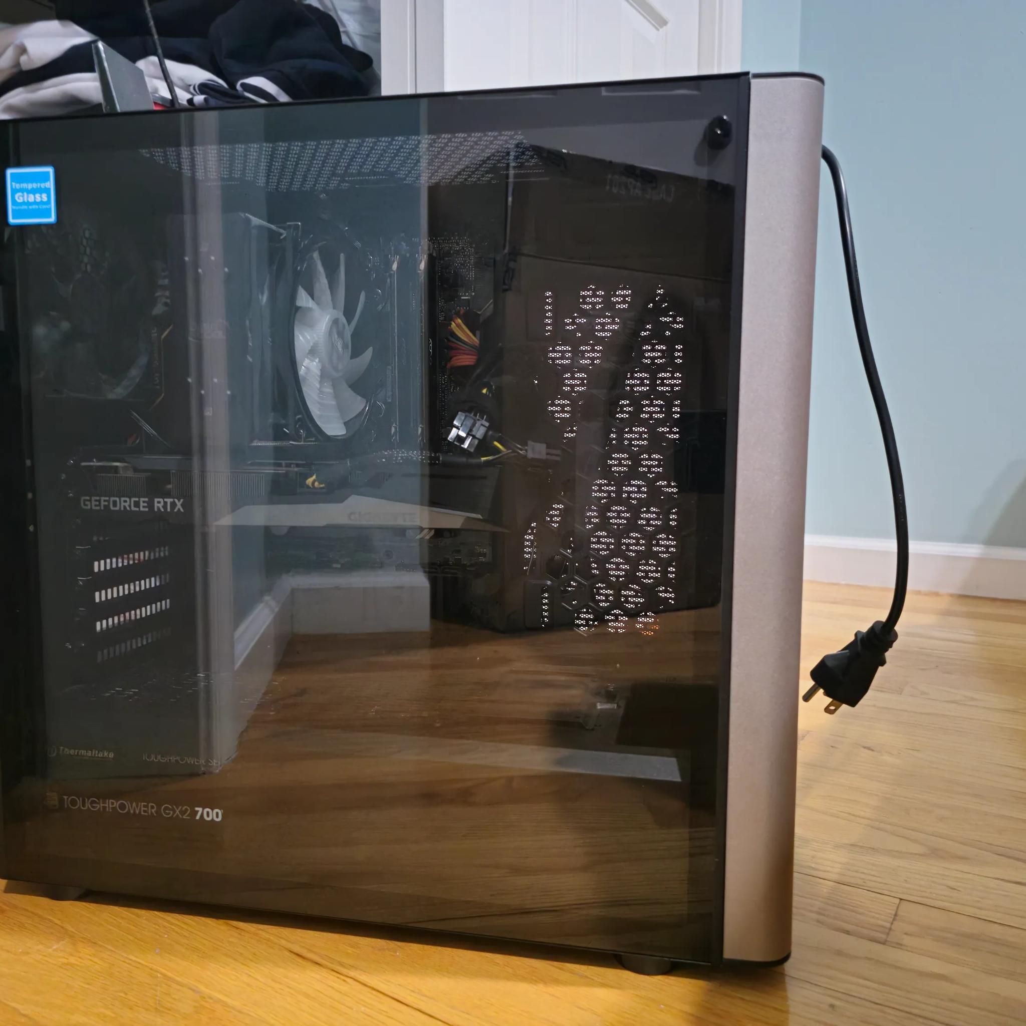 USED Gaming PC Gigabyte 3060 12GB Intel I7-10700f 8 Cores 16Gb RAM