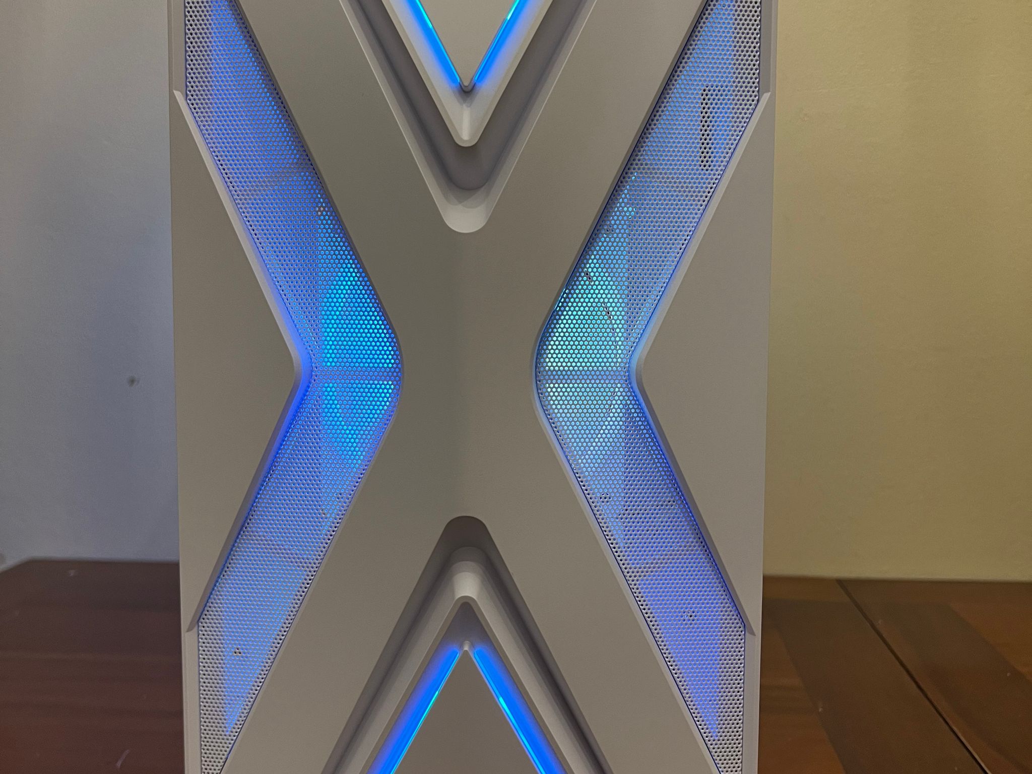 Ryzen R5 2600 Gaming PC GTX 1070 8GB 1TB Storage 16GB RAM WIFi & BT WINDOWS 11 Pro