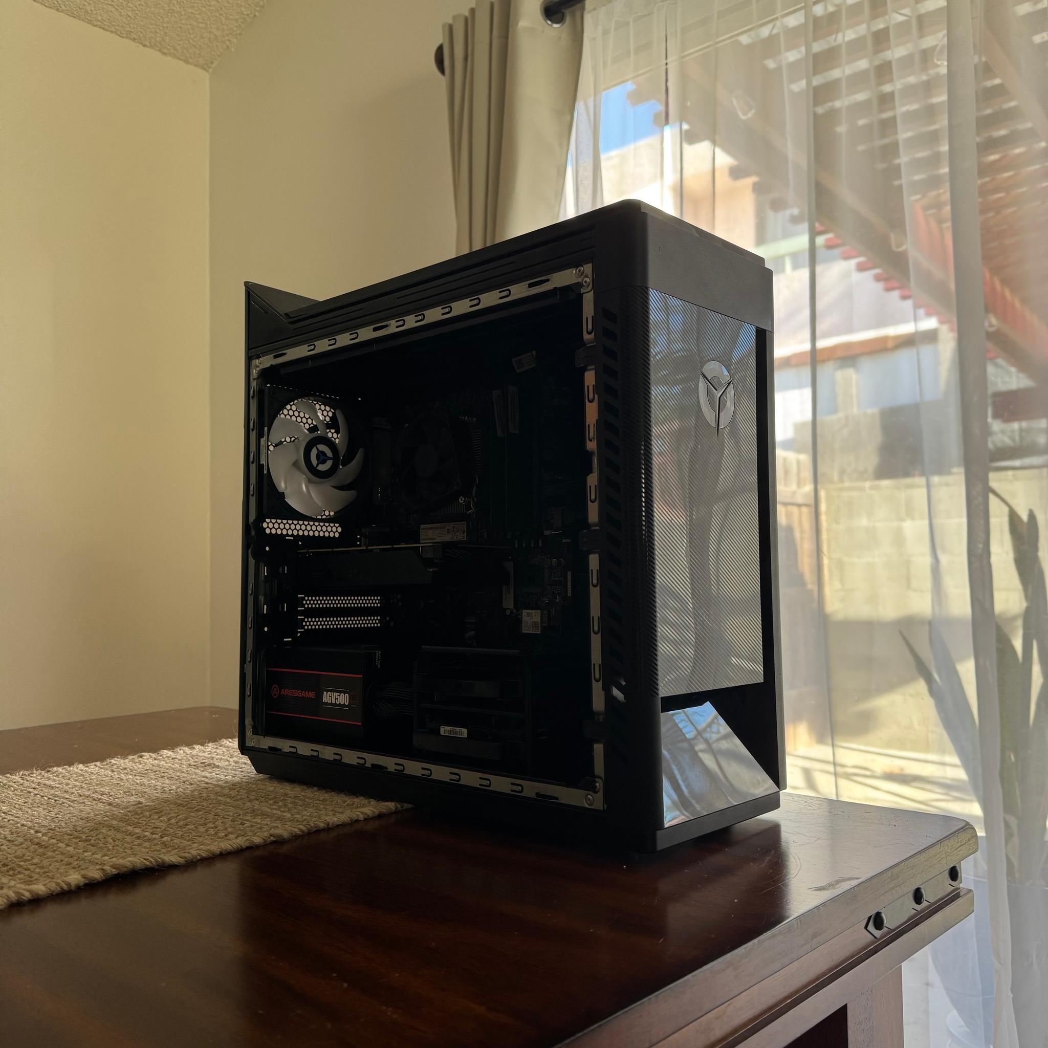 "Legion" | RTX 3060 12GB | Intel Core i5 10400F | 16GB DDR4 | 256GB SSD + 1TB HD