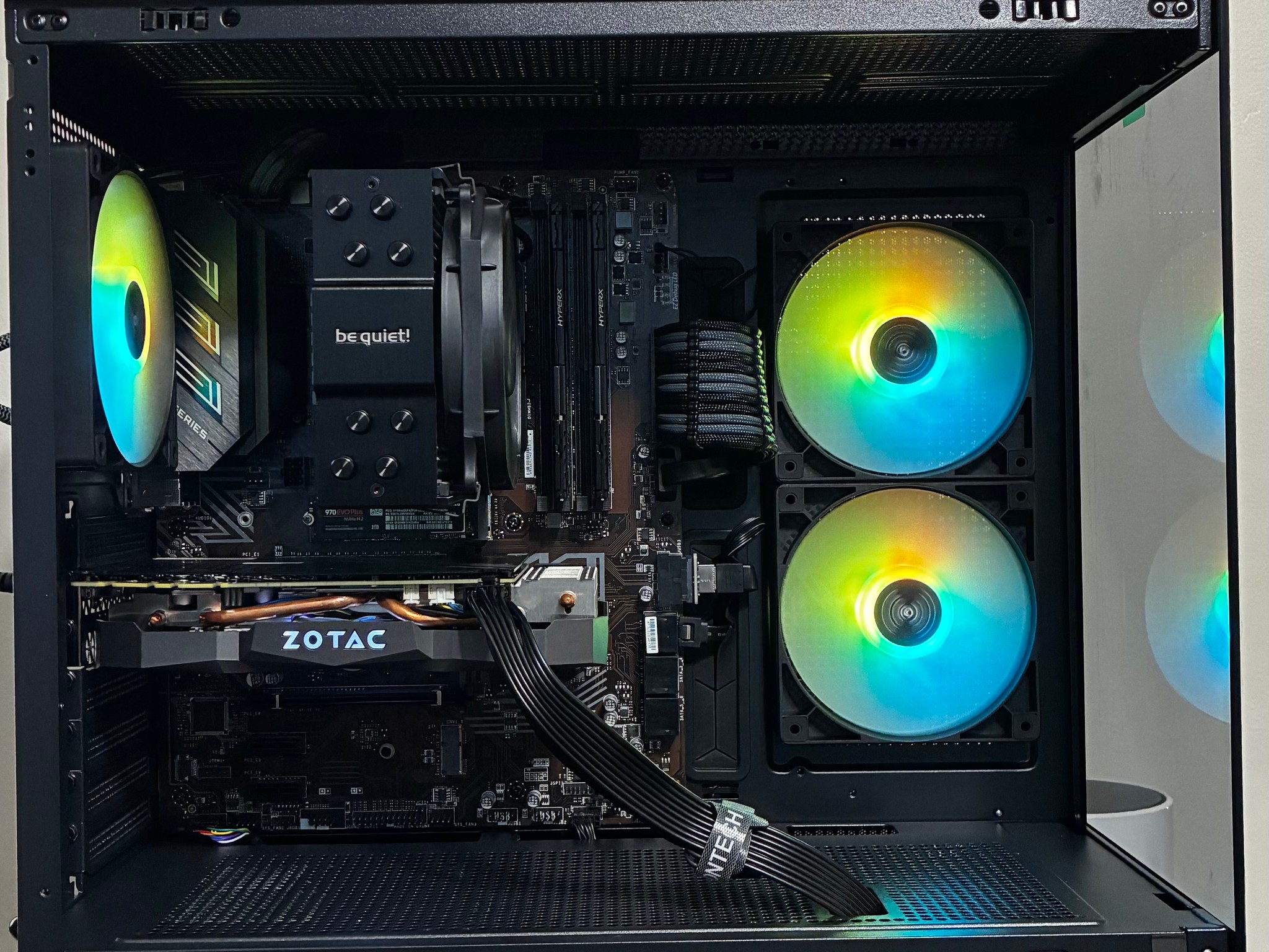 GTX 1080 | Intel I7 9700k | 32gb DDR4 3200 | 2.5 TB SSD
