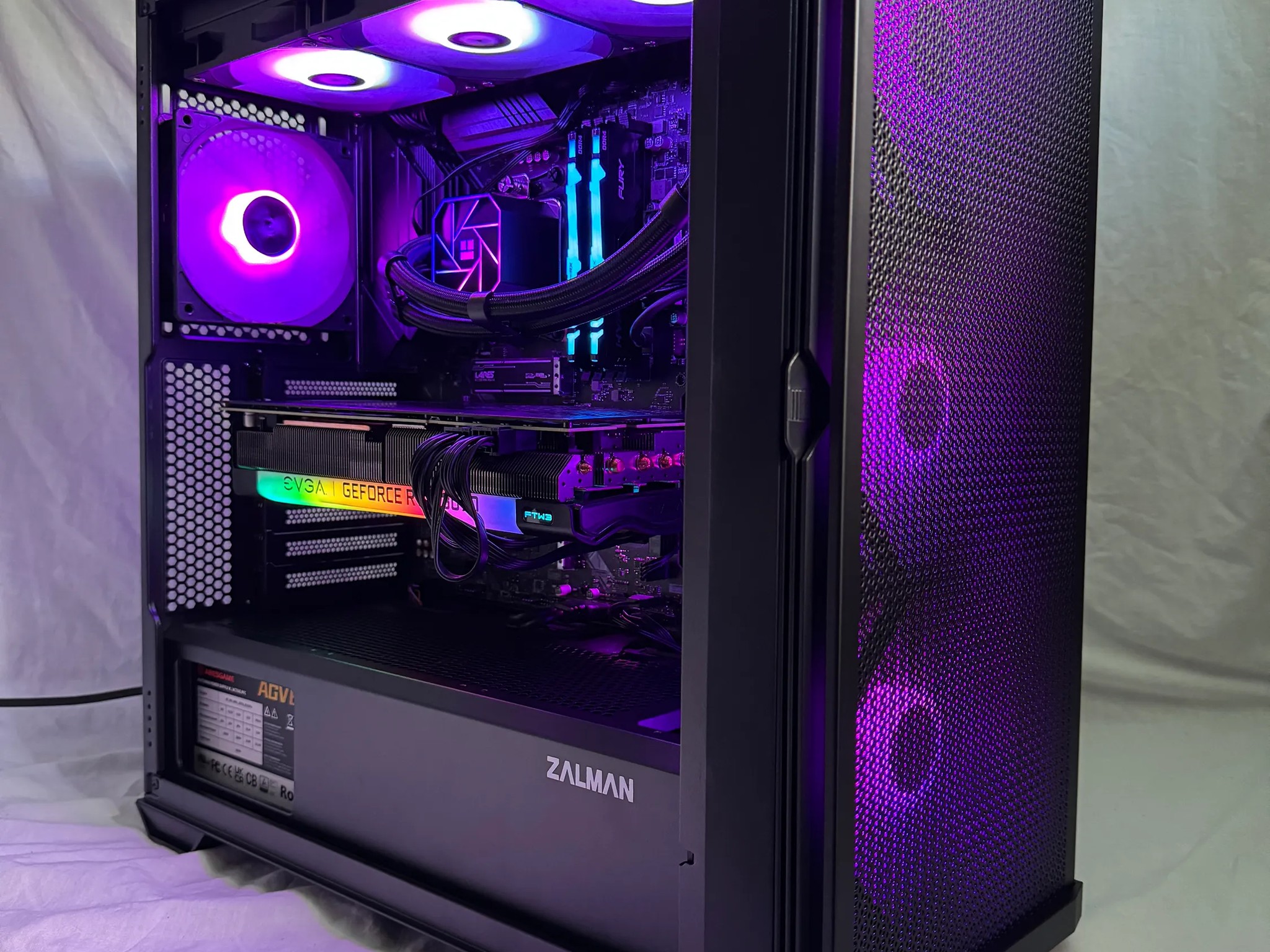 RTX 3070 Ryzen 5800X Mid Range Banger
