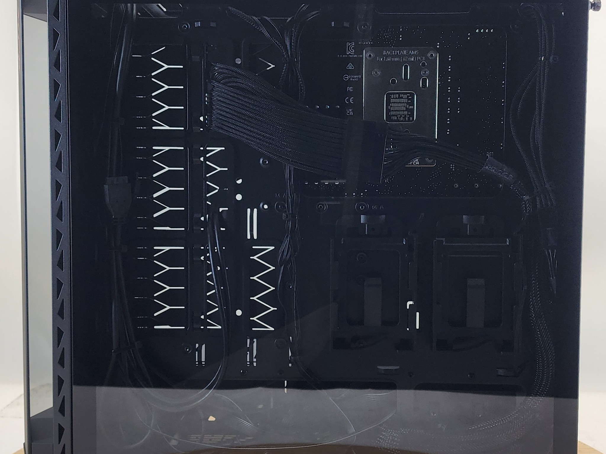 Gaming PC Ryzen 5 9600X 16GB RAM 1TB SSD RTX 5060  8GB Windows 11 Computer