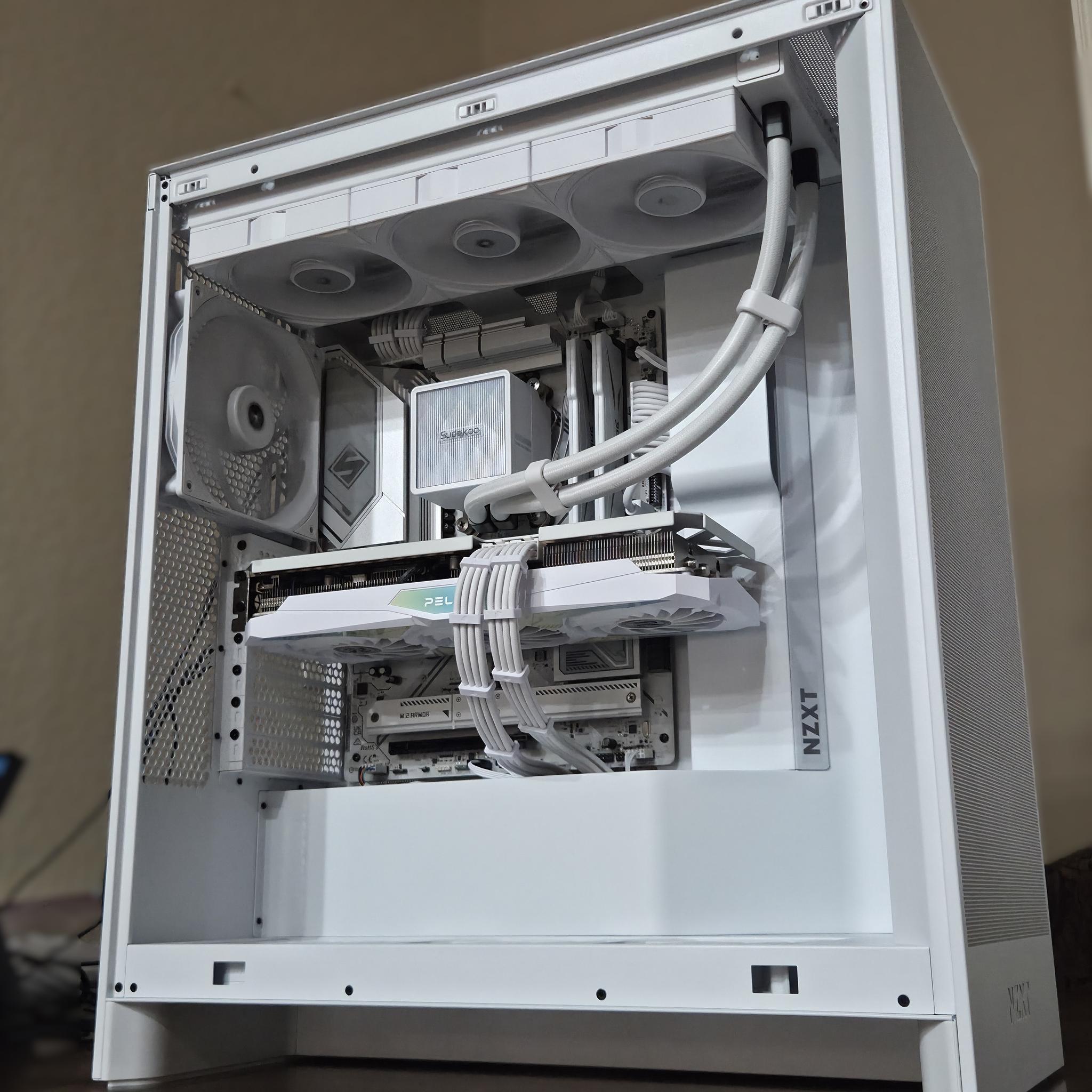 Frost Knight!❄️⚔️ 3080 Ti 12GB | 7600X3D | 32GB DDR5 | 1TB Gen4 NVMe