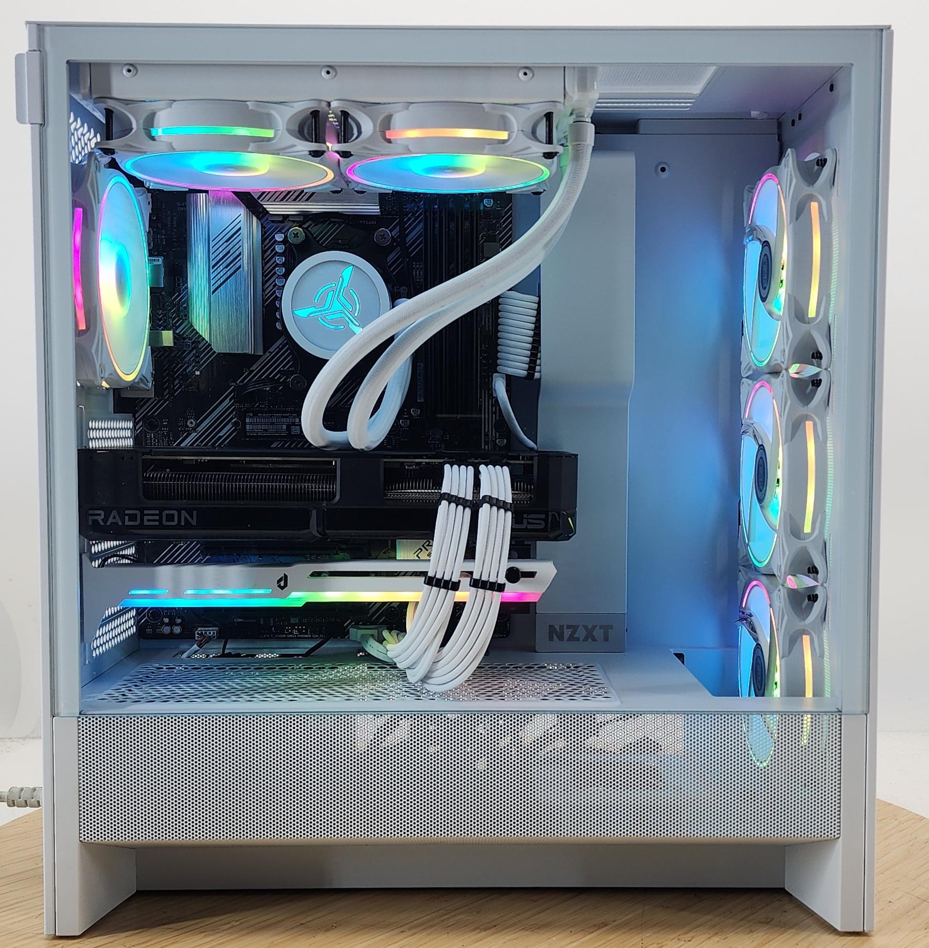 Gaming PC Ryzen 7 5700X 32GB RAM 1TB SSD RX 7700 XT 12GB Win11 PC