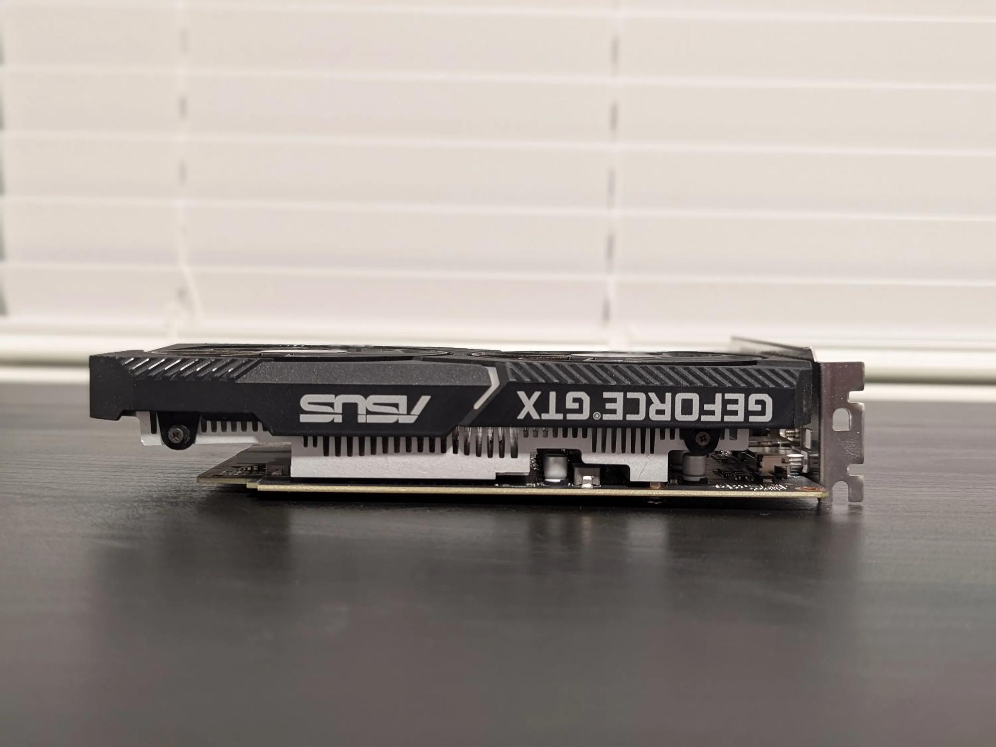Nvidia Asus GTX 1650 4GB 6DDR6 - Original Box Included!