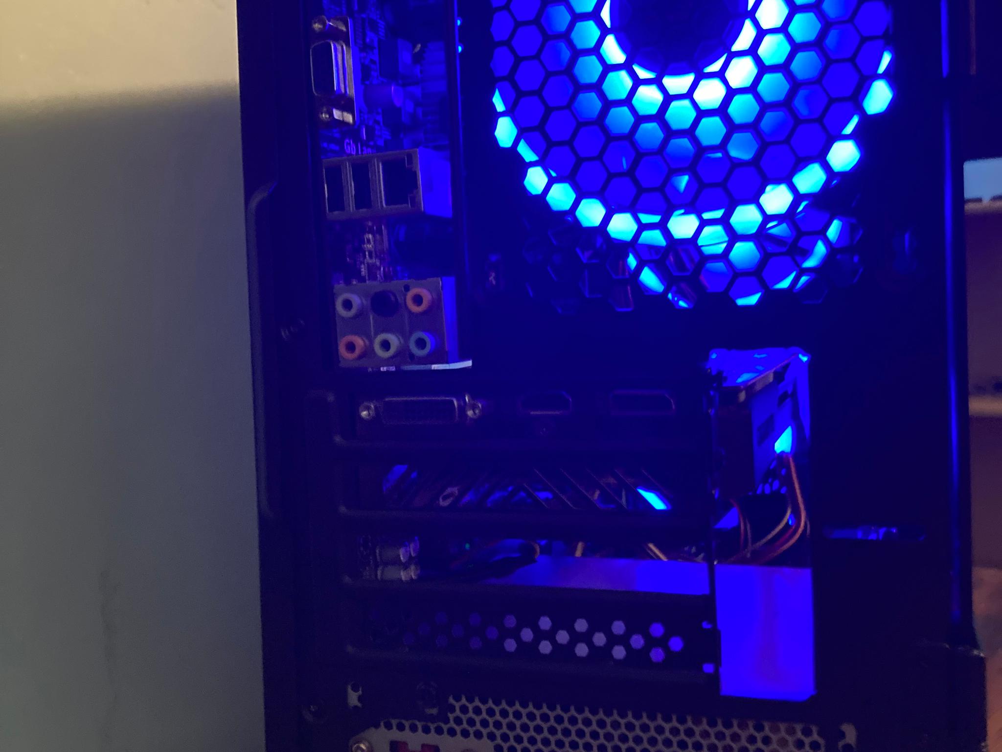 Genesis Gaming PC- i5-4690 | 1050ti | 12GB DDR3 | 500GB Storage | Windows 10 Pro | Great Starter PC