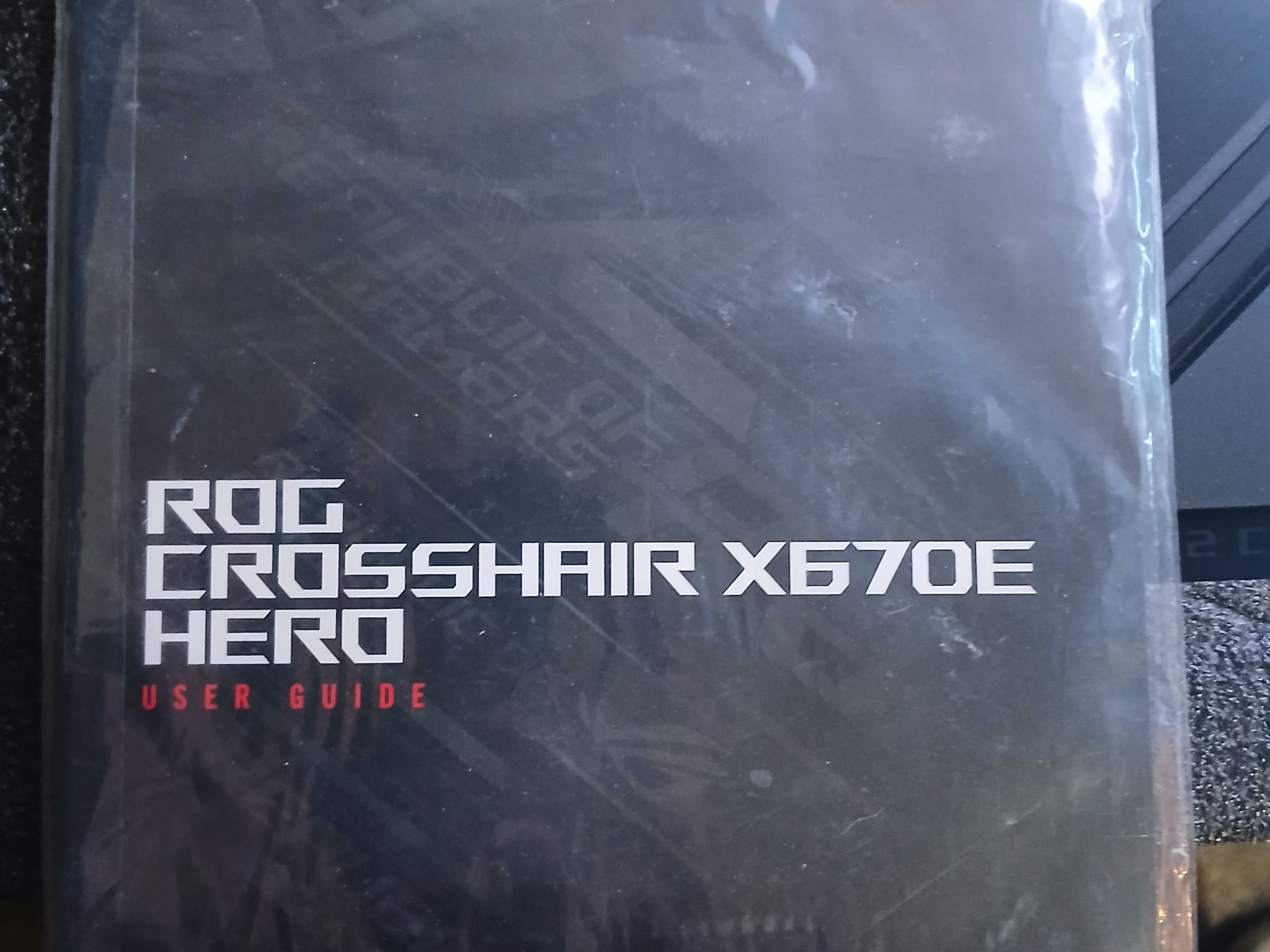 ROG Crosshair 670E Hero