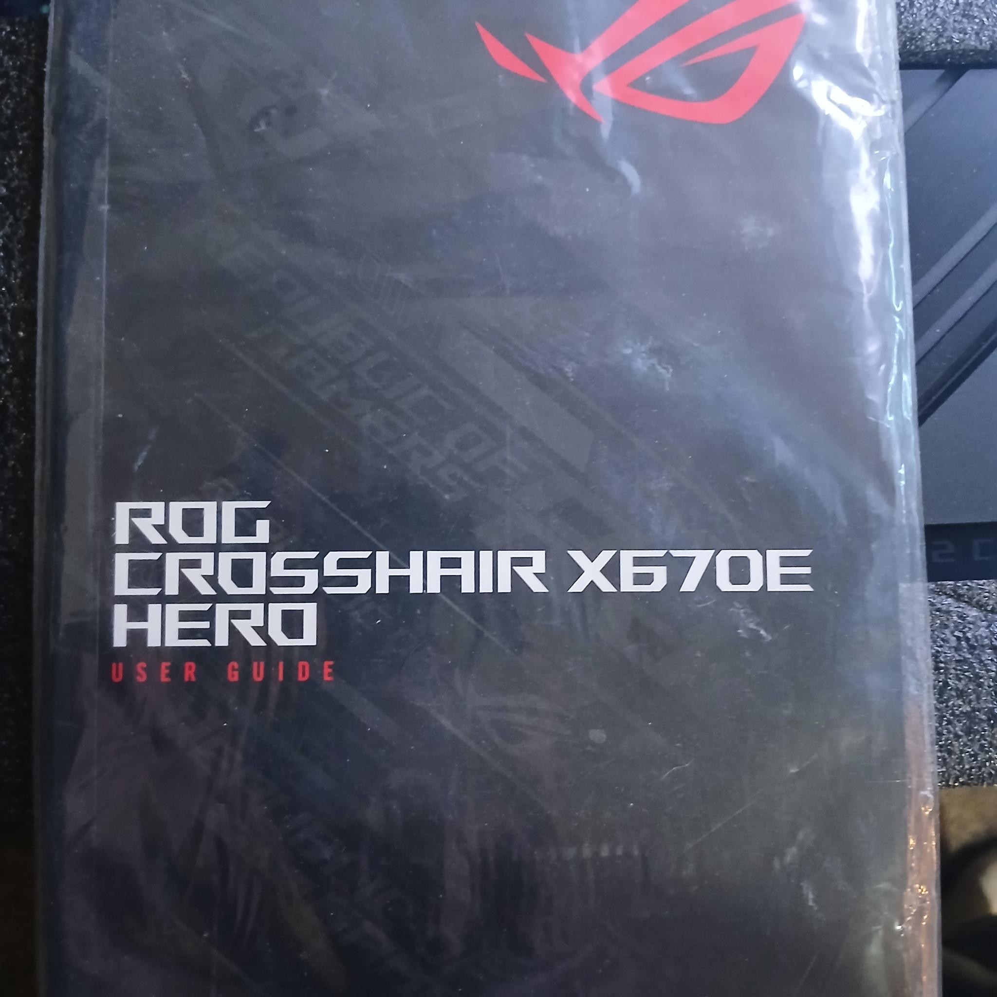 ROG Crosshair 670E Hero