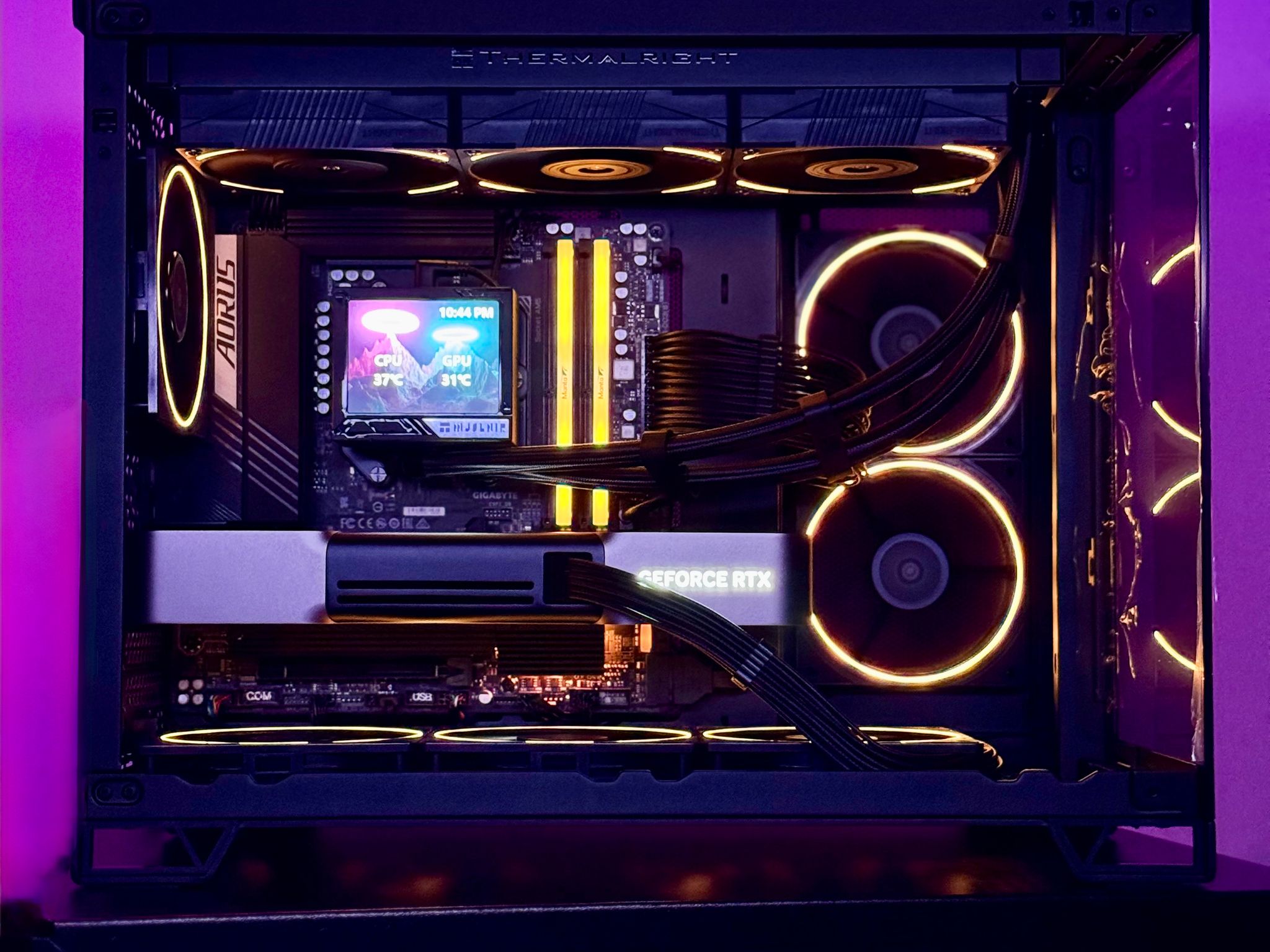 Nightfall 🌑✨ 5080 Founders Edition | 9800X3D | 32GB DDR5-6000 RAM | 2TB SSD | 360 AIO Liquid Cooled