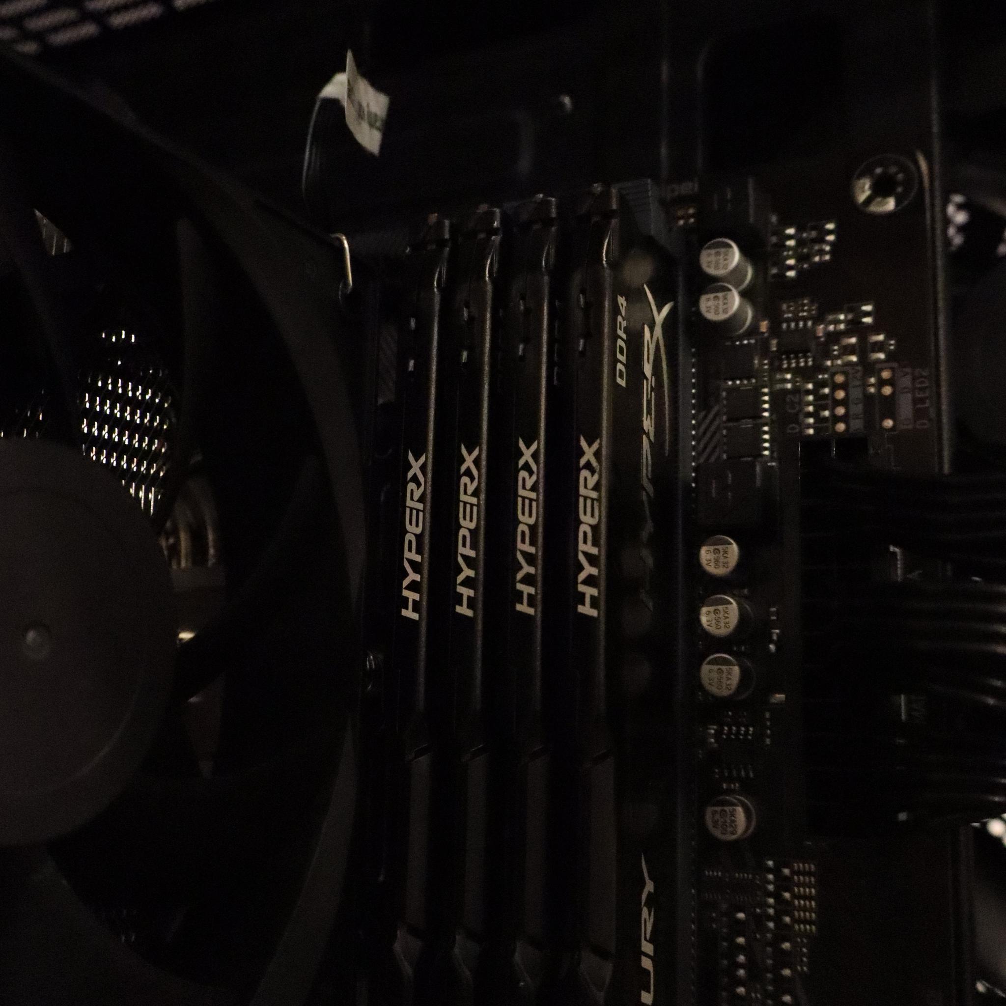 Gaming PC | RX 5700XT  | Ryzen 5 3600 | 16GB RAM | 800GB Storage | Windows 11 wifi & bluetooth