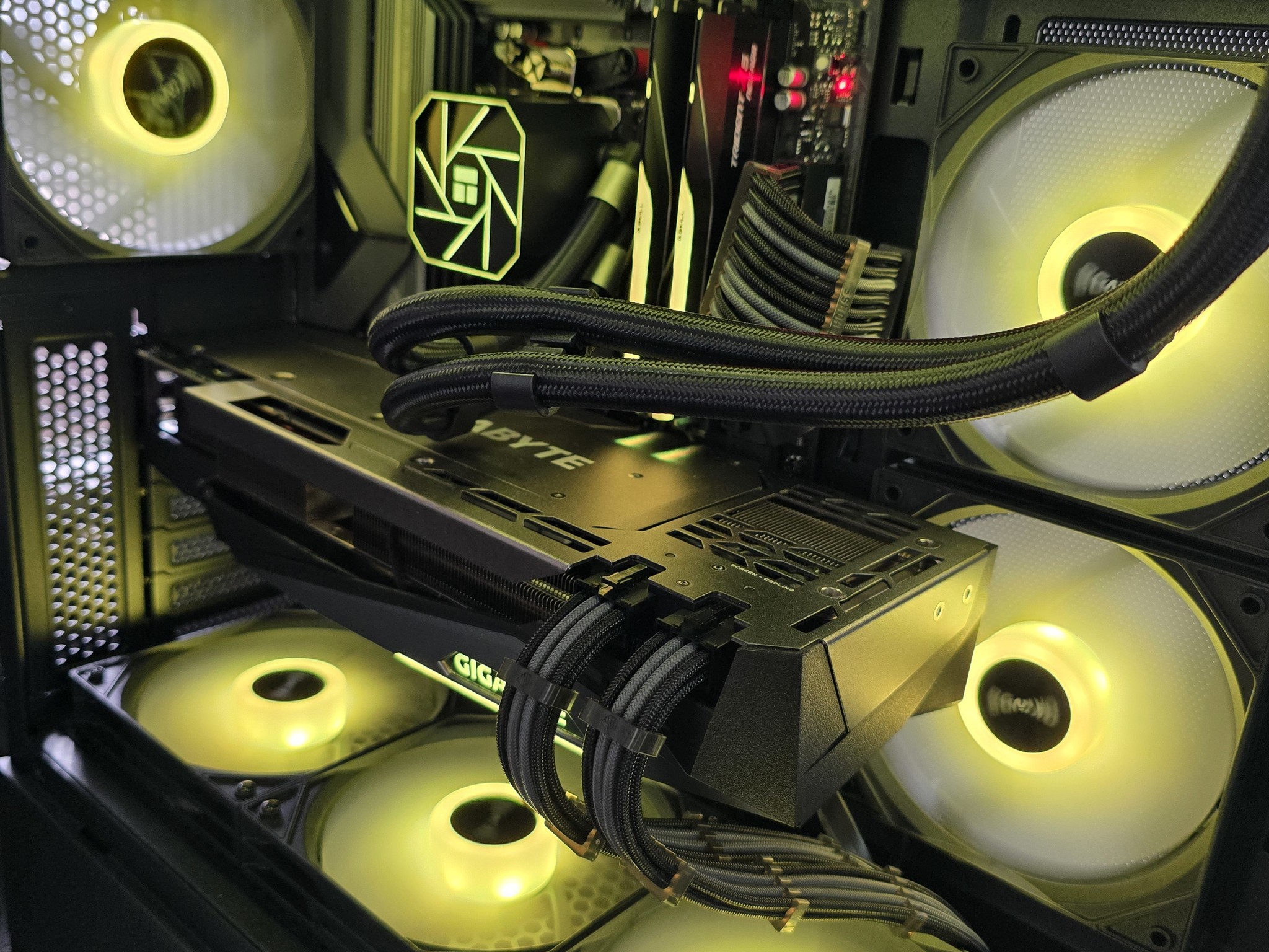 🟡⚫1440P CUSTOM PC | RTX 3080 | RYZEN 5 9600X | B850 MB | OKINOS AQUA 7 CASE⚫🟡