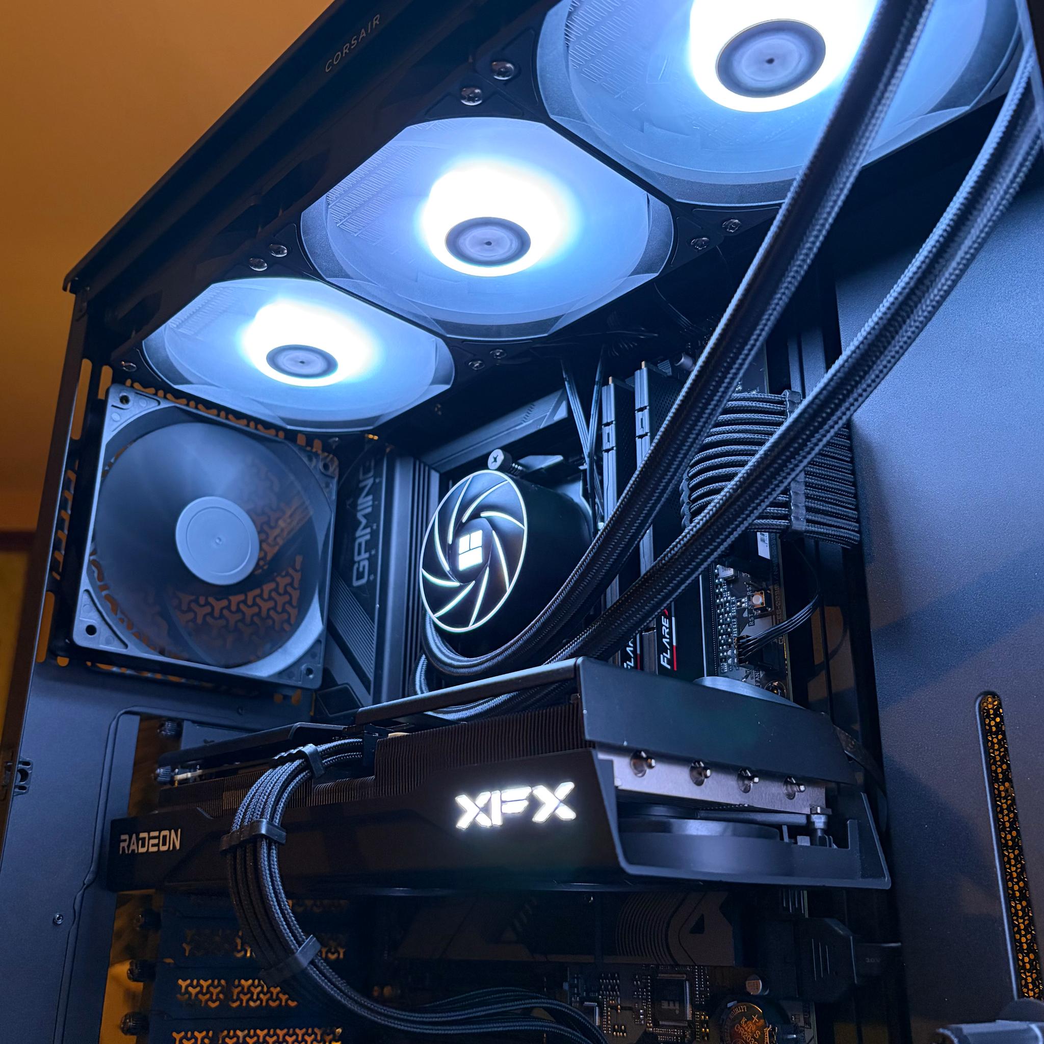 Black Gaming PC | 9060XT 16GB | Ryzen 5 7500F | 32GB 6000 mhz RAM | 1TB SSD | ON BOARD WiFi + BT