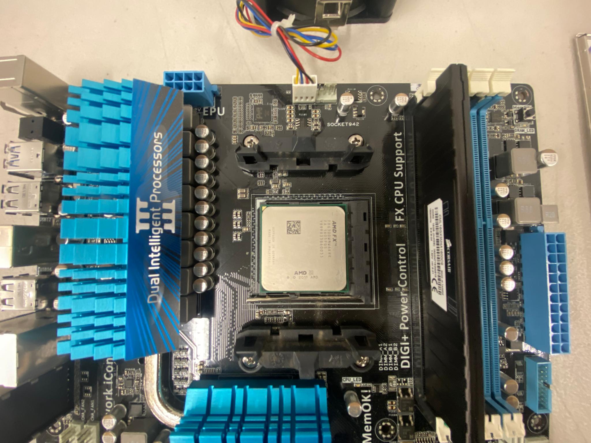 ASUS M5A99FX PRO R2.0 Motherboard + AMD FX CPU + 4GB Corsair DDR3 RAM Combo