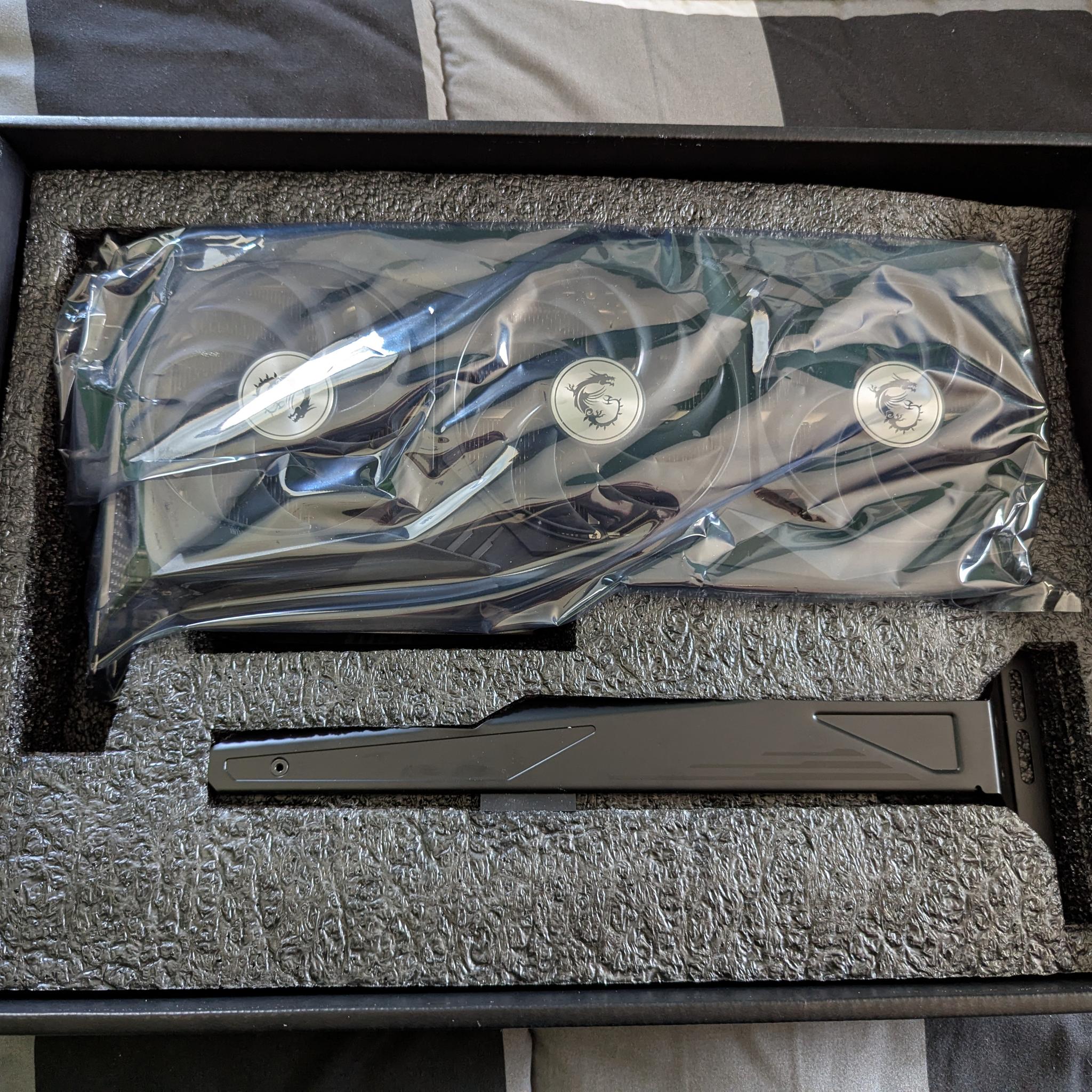 MSI GAMING X TRIO GeForce RTX 3070 Ti