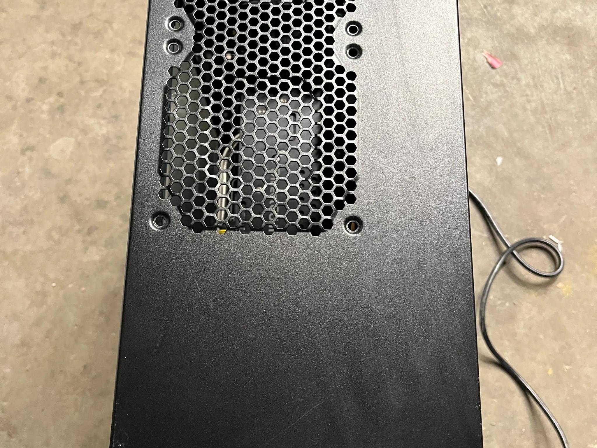 🖥️ Budget Gaming PC – GTX970,i7-4790K, 32GB RAM, 256GB SSD+1TB HDD Fast & Powerful (Minor Case Wear)