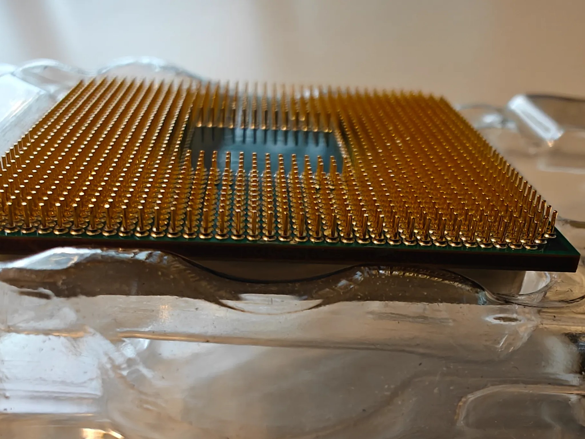 AMD Ryzen 5 5600X - Ryzen 5 5000 Series Vermeer (Zen 3) 6-Core 3.7 GHz Socket AM4 65W