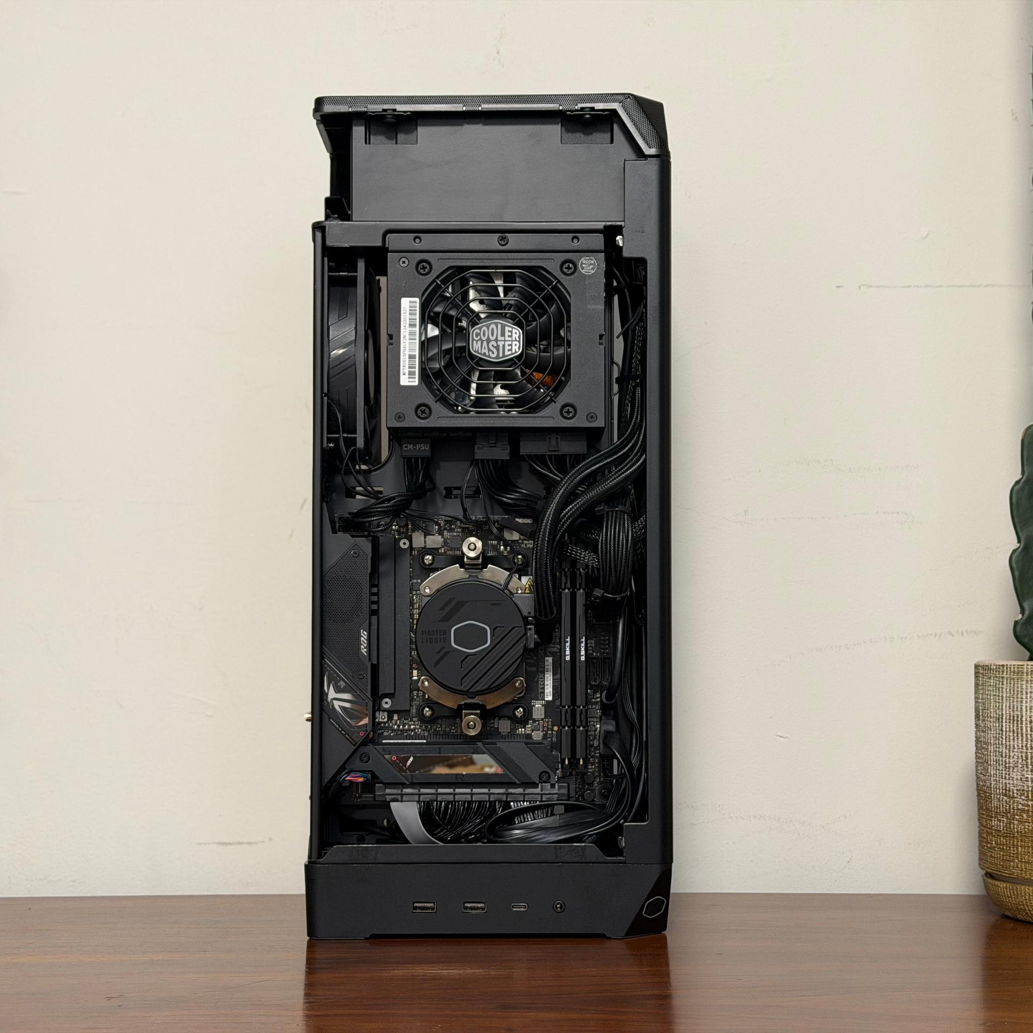 RTX 5080 | Ryzen 7 7800X3D | 32GB DDR5 | B650E-I Mini ITX | 2TB SSD | 850W SFX Gold