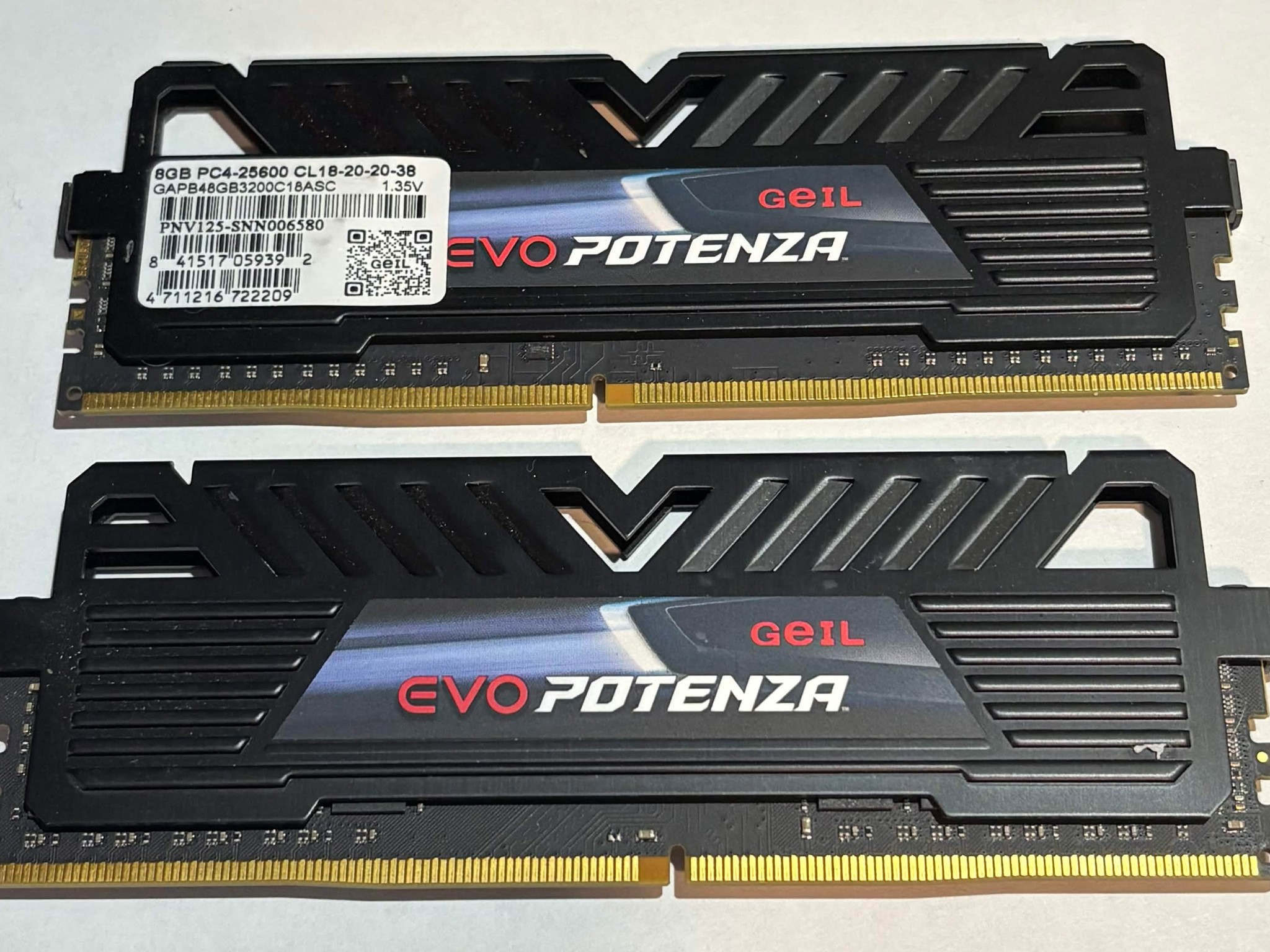 GeIL EVO Potenza 16GB (2x8GB) DDR4 3200MHz CL18 Gaming Memory Kit | Tested Working