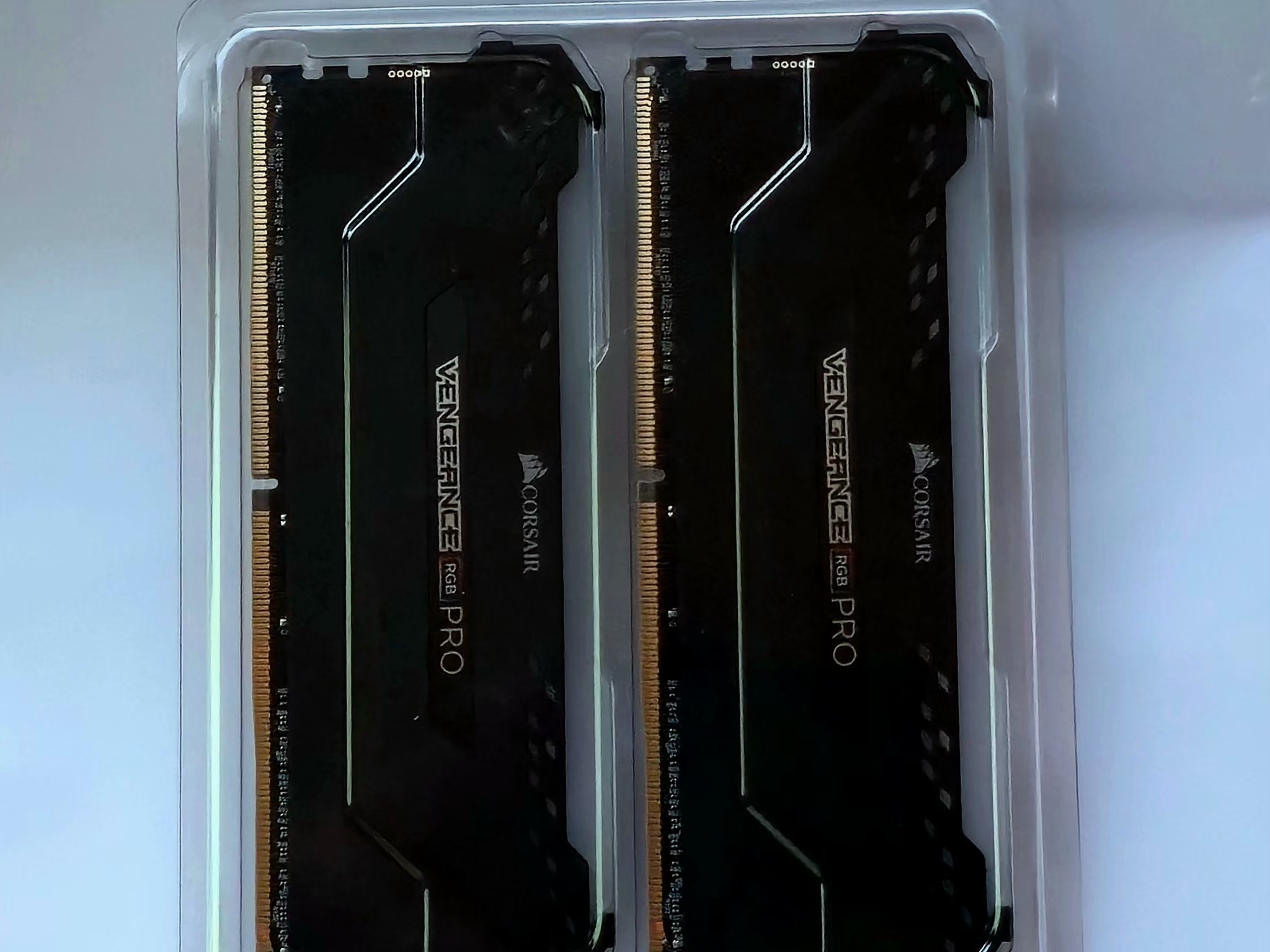 Corsair Vengeance RGB Pro 32gb (2x16) DDR4 3200MHz