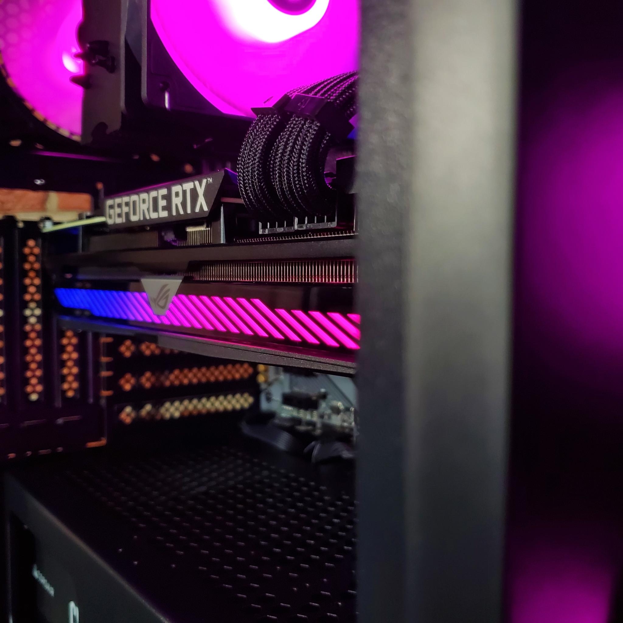 RTX 3070 ROG STRIX // 10600K // 1TB SSD