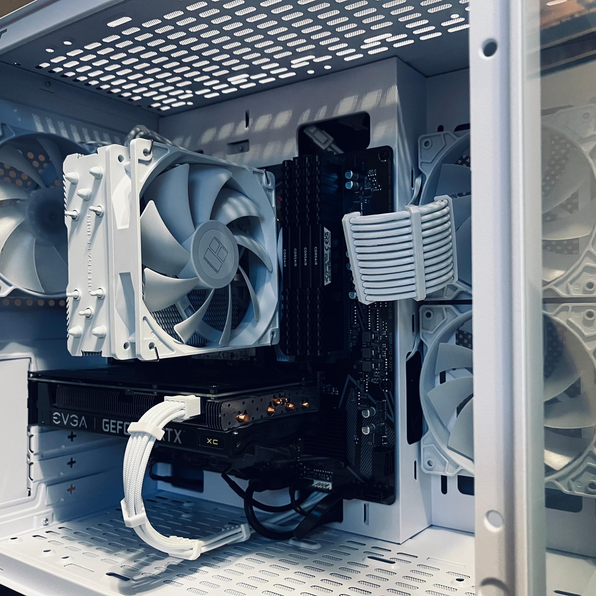 Performance Gaming PC |RTX 3060 TI // Ryzen 5500 // 32GB DDR4|