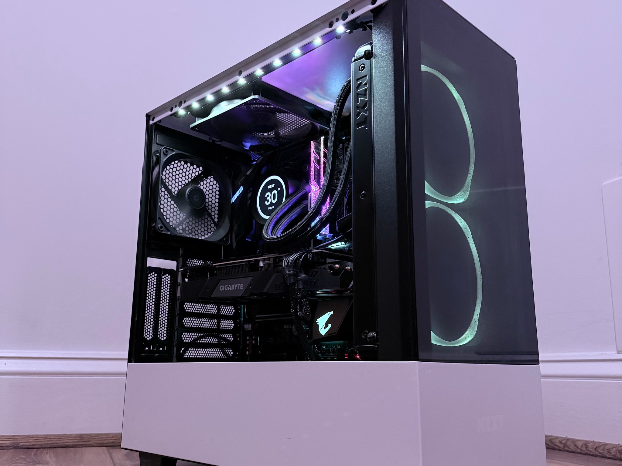 ⚫️"Stealth Core "⚪️| 1440p Gaming | RTX 2080 Super 8GB | i9 9900K | 16B Ram | 1TB NVMe Storage