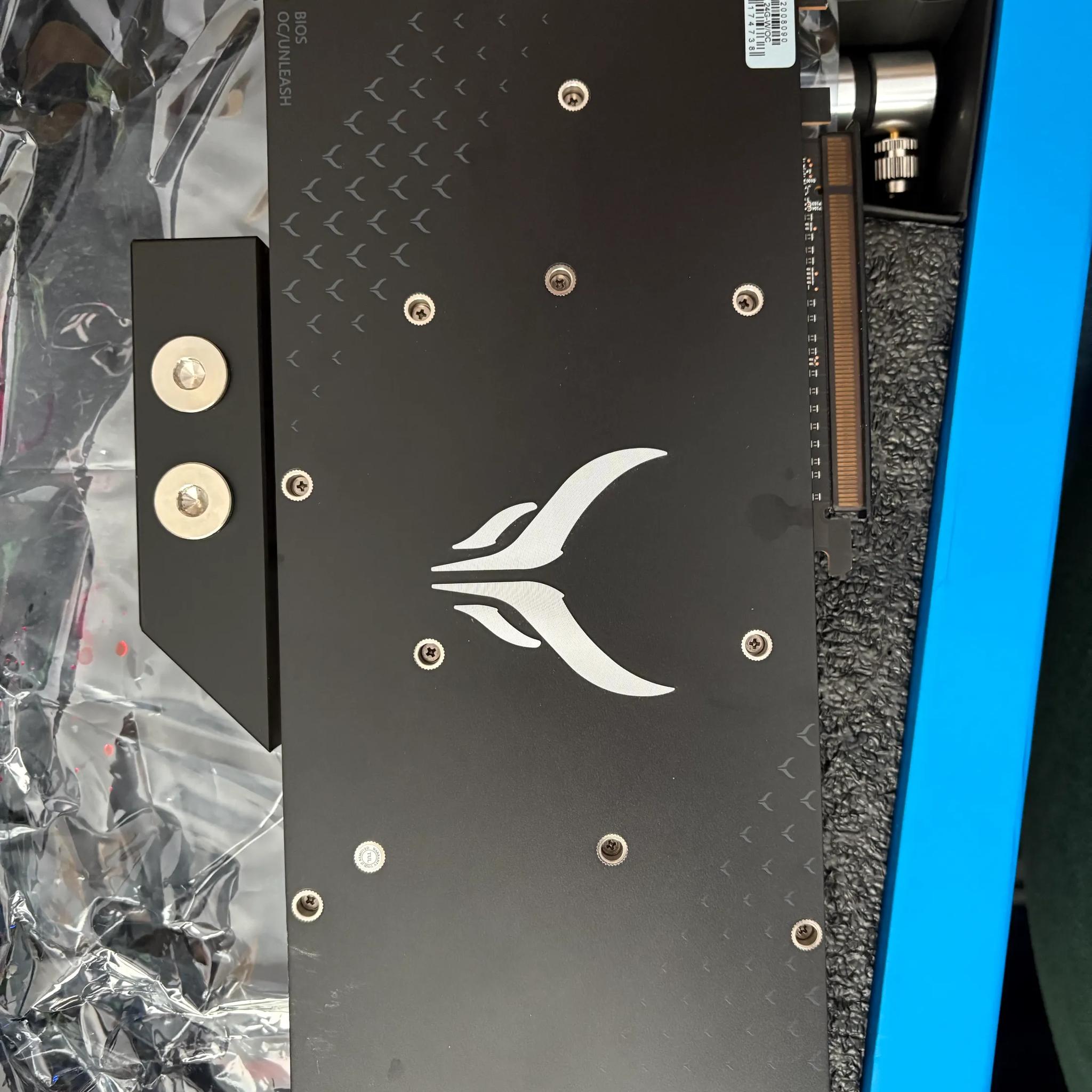PowerColor Liquid Devil 7900 XTX
