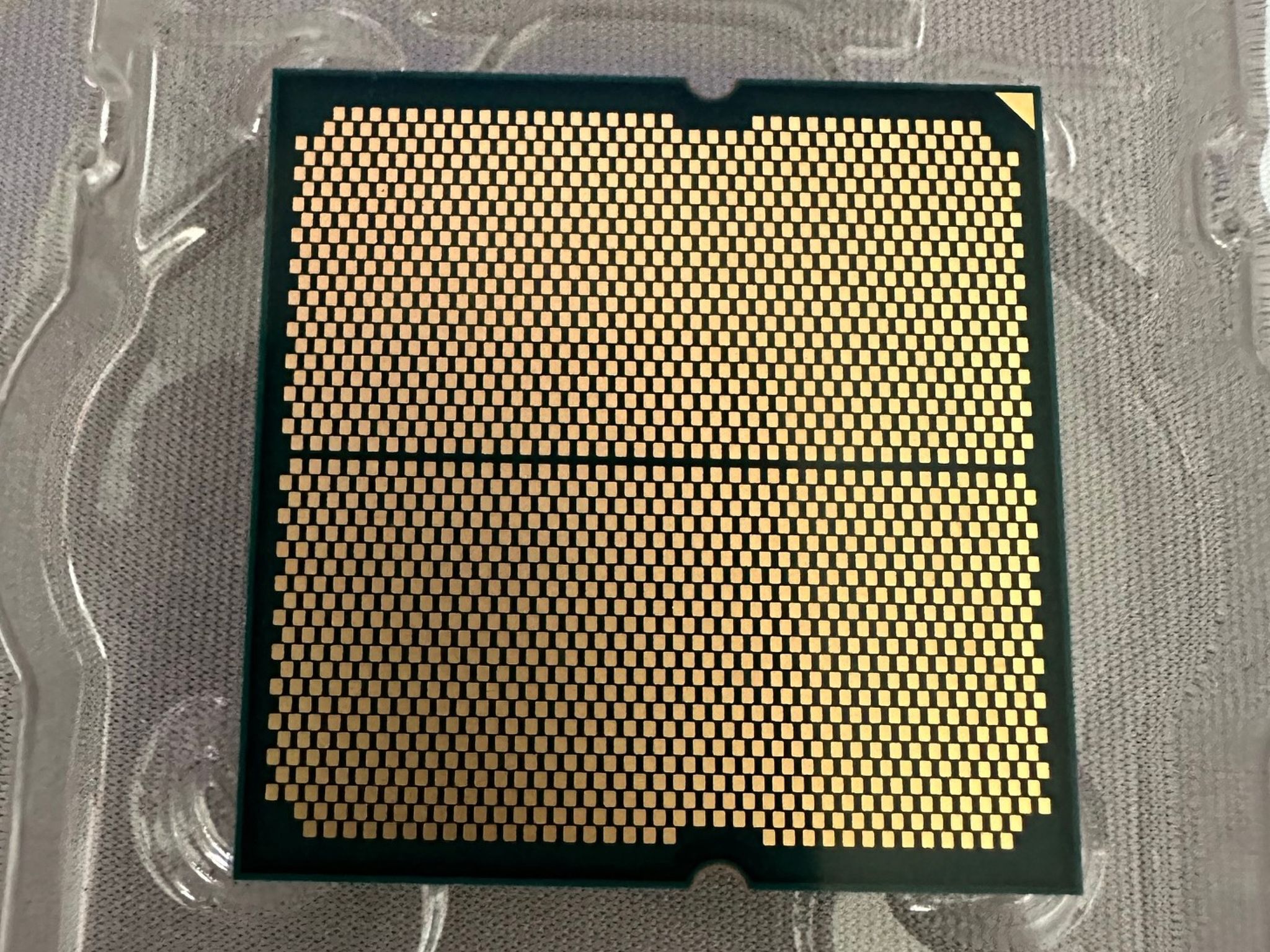 AMD 7800X3D - Lightly Used - Box Included