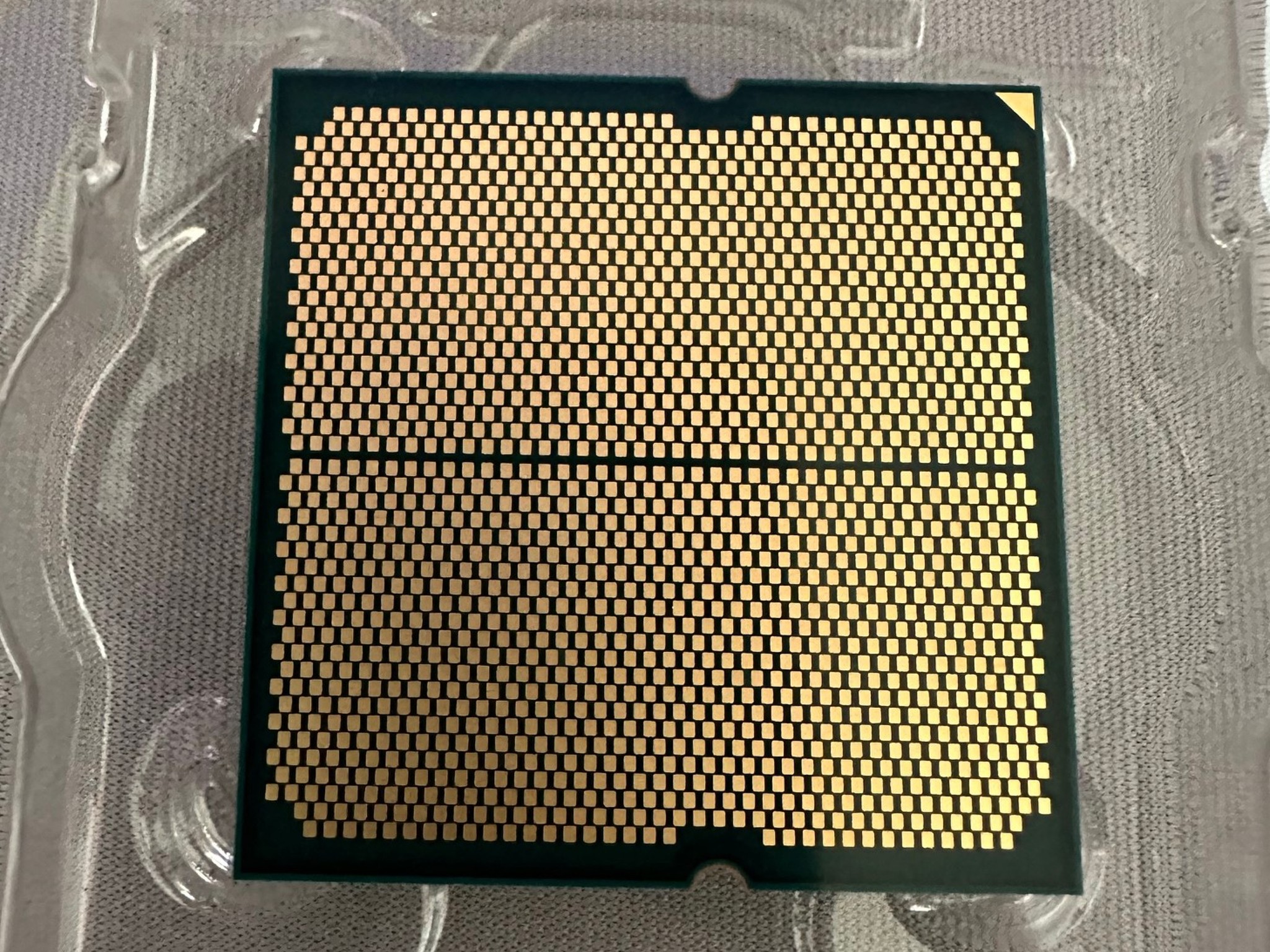 AMD 7800X3D - Lightly Used - Box Included
