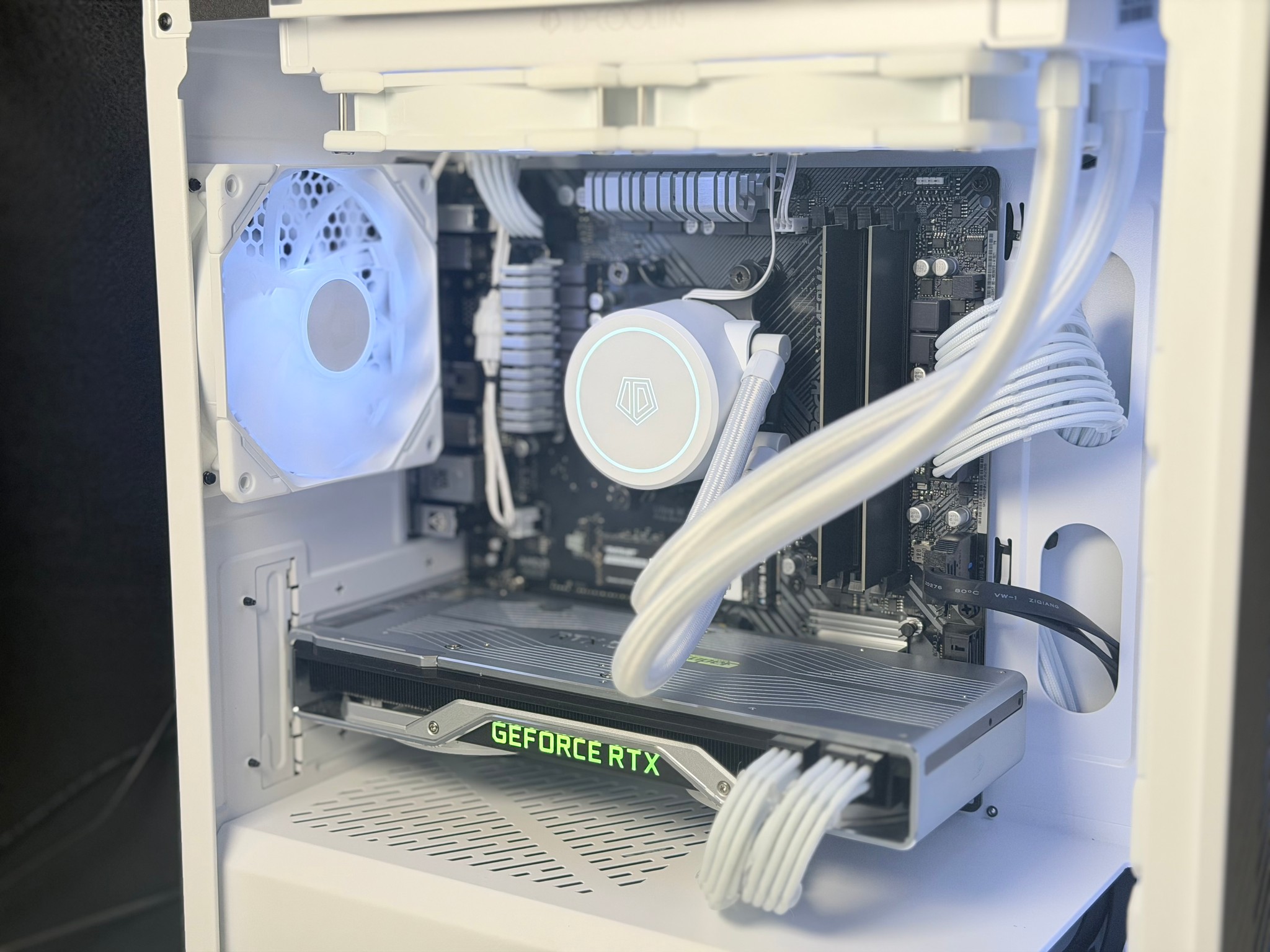 ⚪️ White RTX 2070 Super Gaming PC | Liquid Cooled
