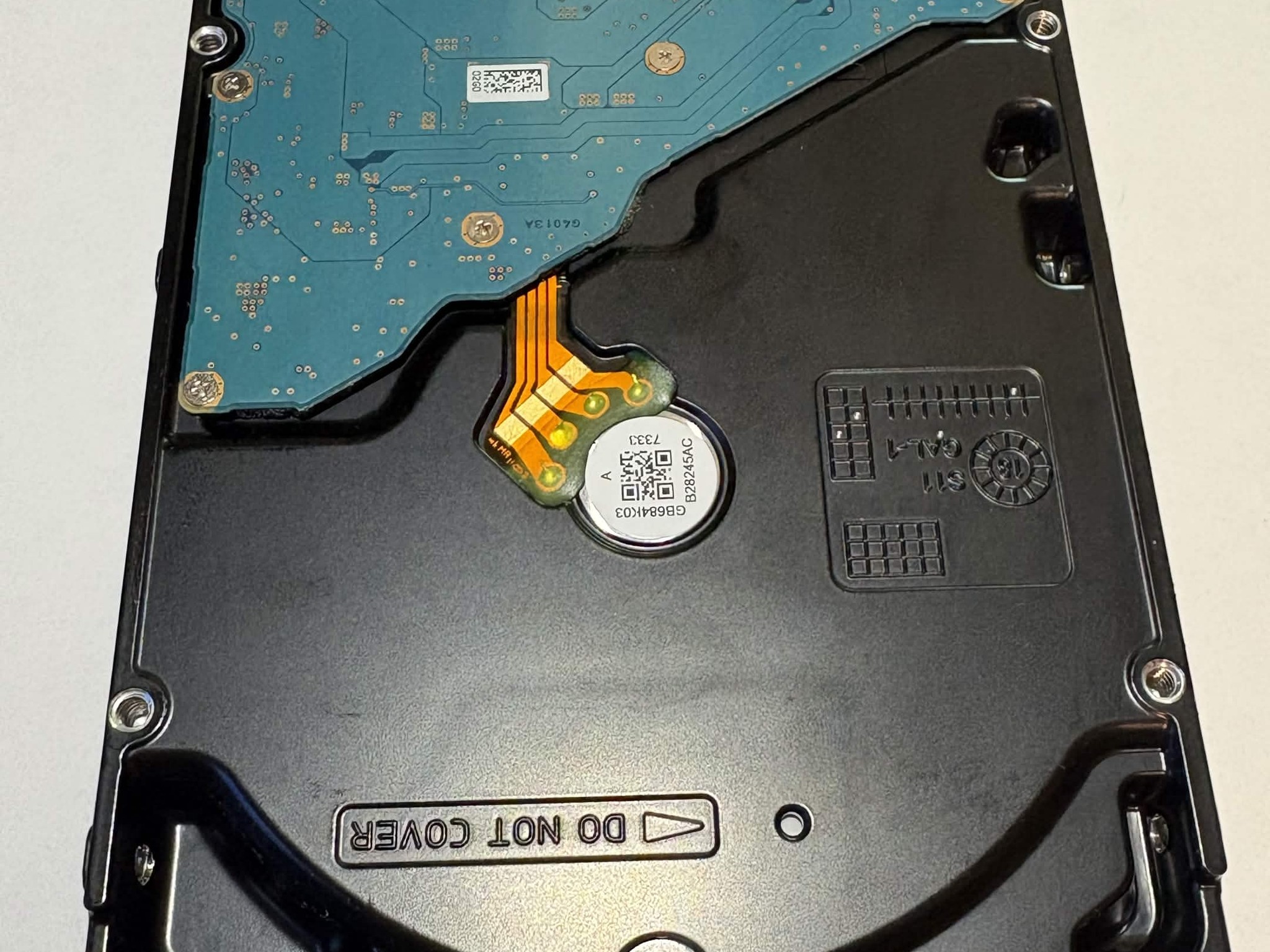 Toshiba X300 Performance 8TB 7200RPM SATA HDD | SMART Caution