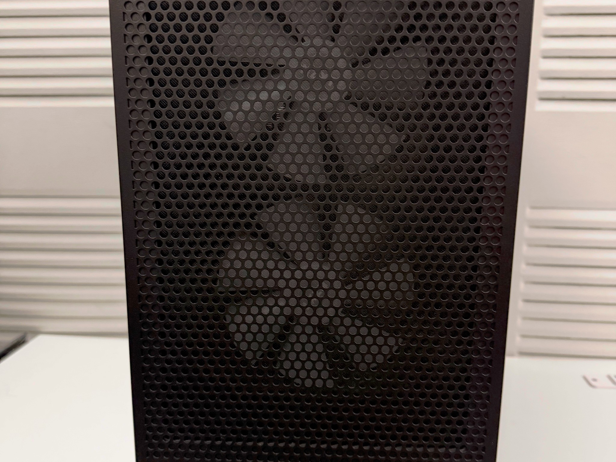 Custom Gaming PC Build – 32GB RGB – Kraken 280 LCD – 750W Gold – Needs GPU + SSD