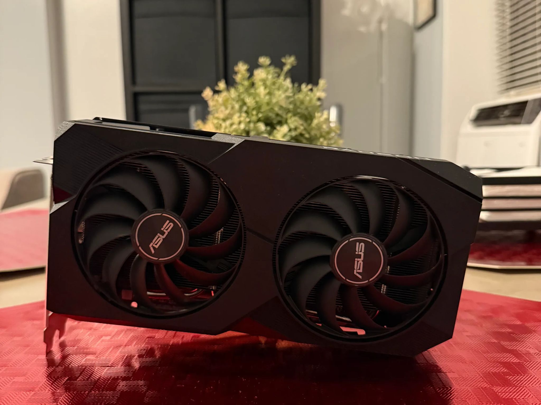 ASUS Dual Radeon™ RX 6600 8GB GDDR6 - Lightly Used
