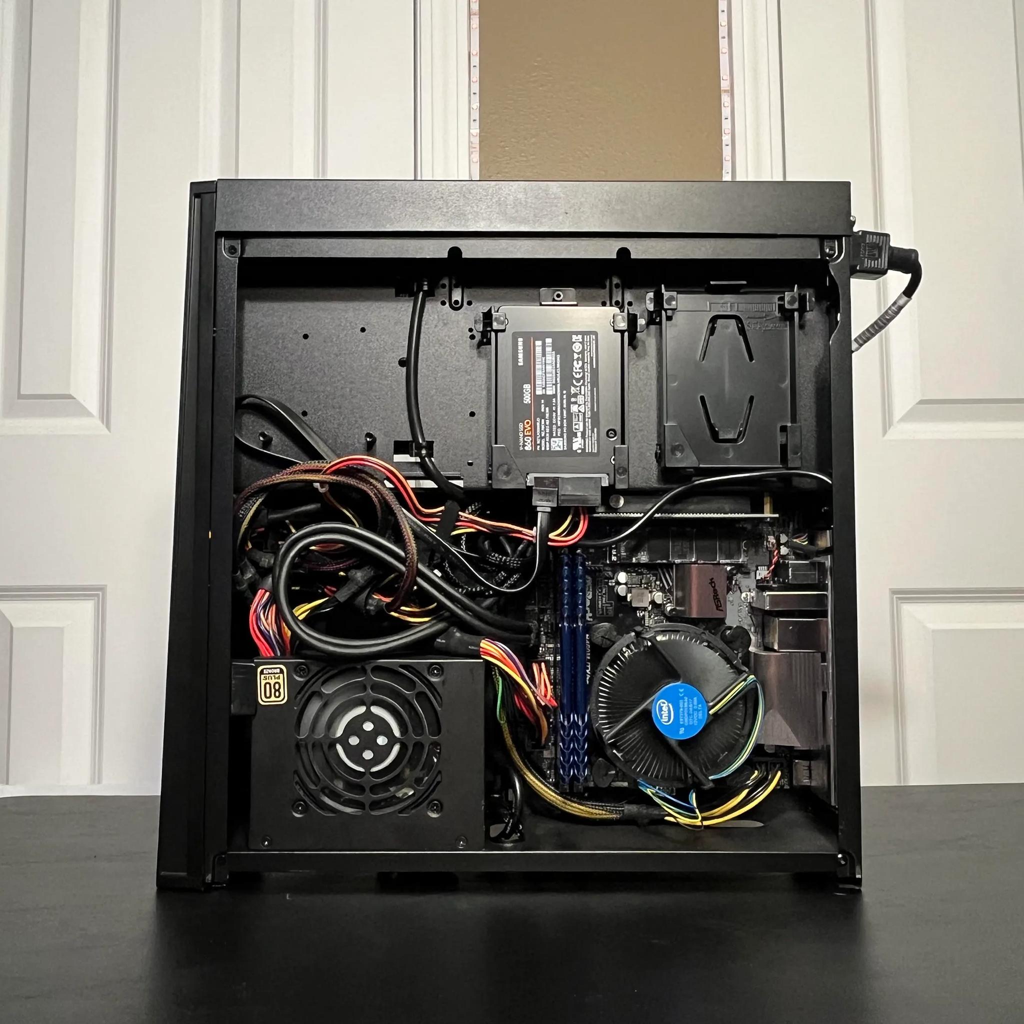 SFF PC | I3 10TH GEN | GTX 1070 8GB | 16GB RAM | 750GB