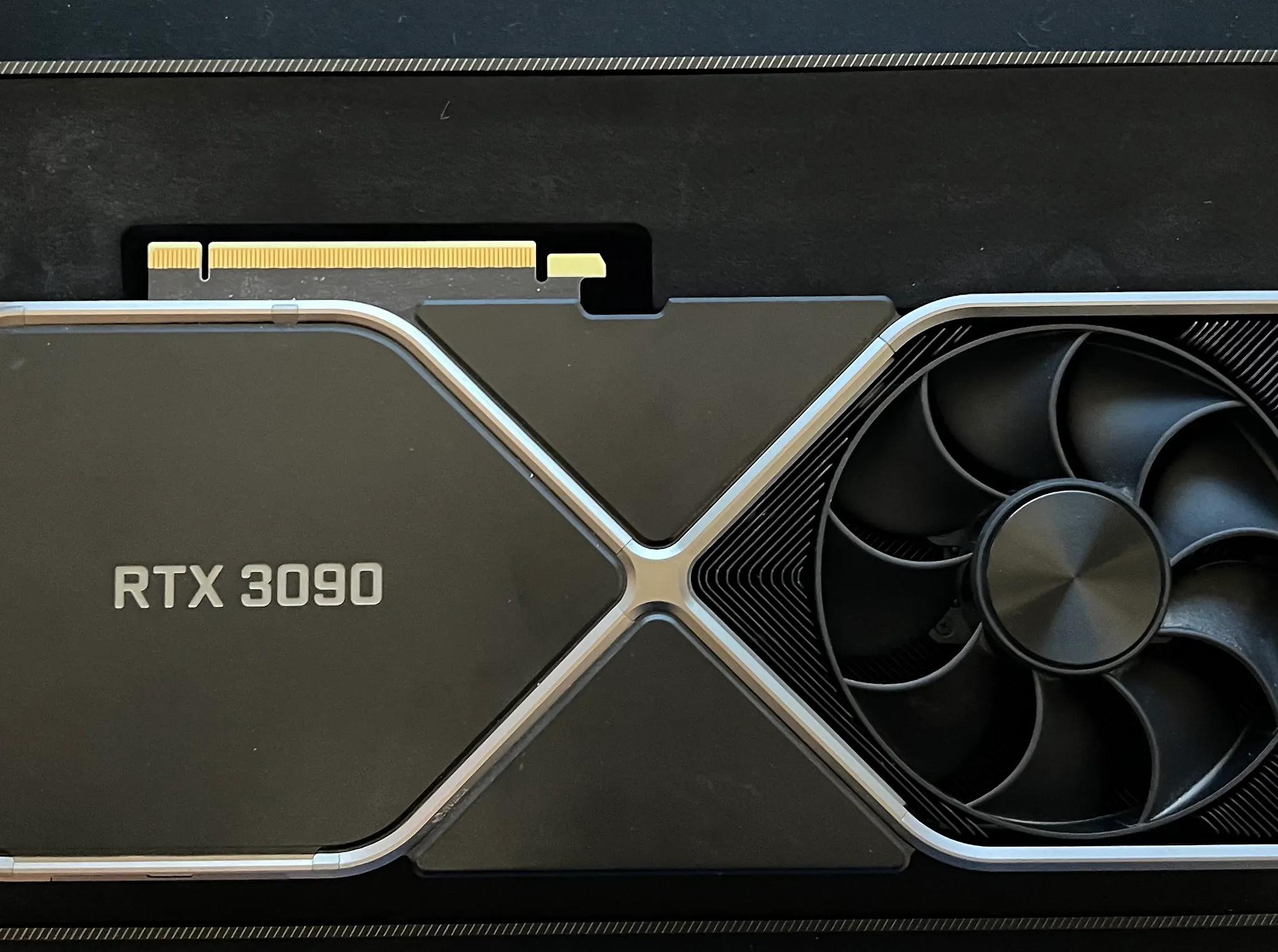 NVIDIA GeForce RTX 3090 Founders Edition - Used - Good Condition - NEVER MINED WITH