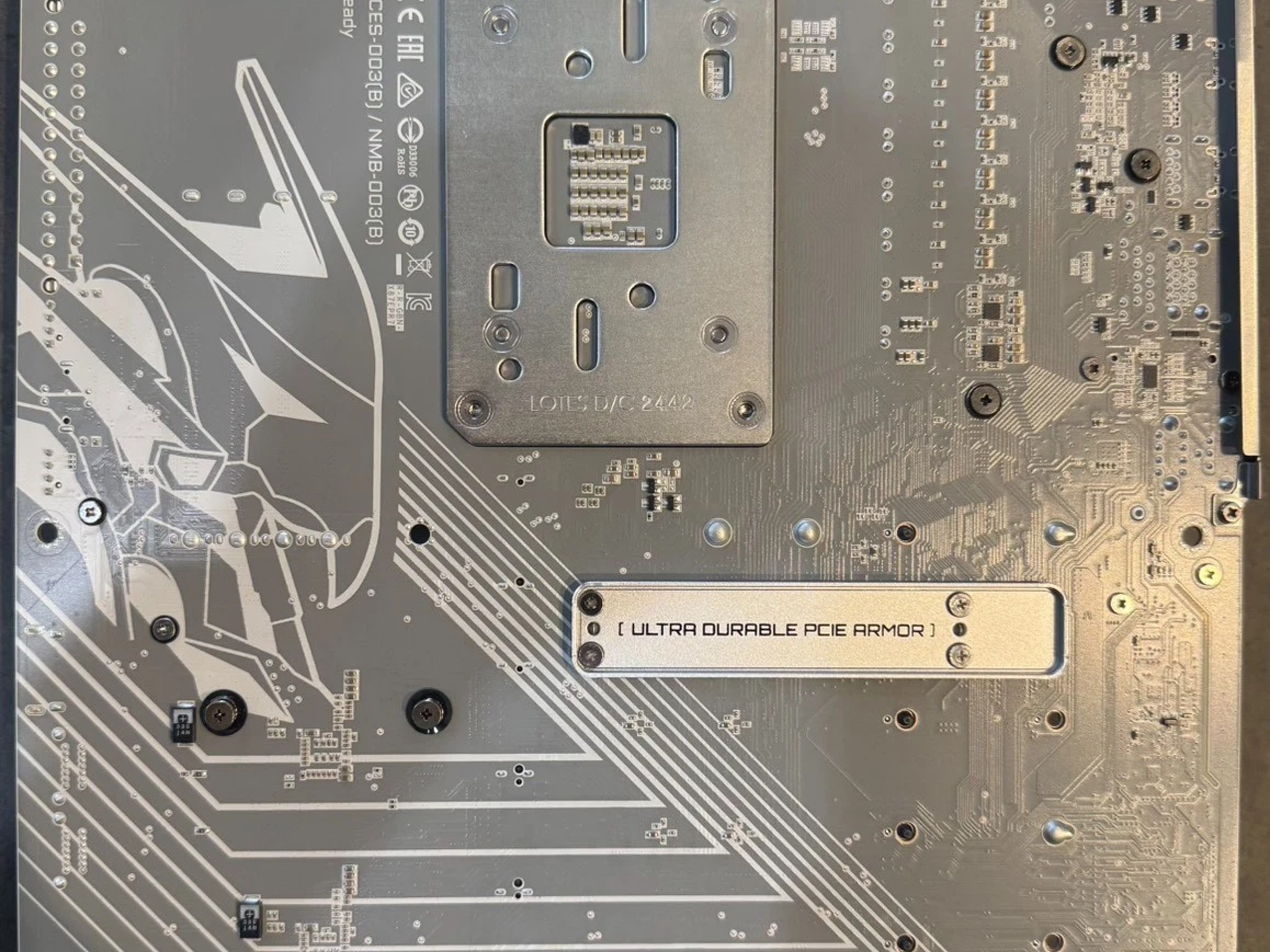 GIGABYTE - X870E AORUS PRO ICE (Socket AM5) AMD X870 ATX DDR5 Wi-Fi Motherboard