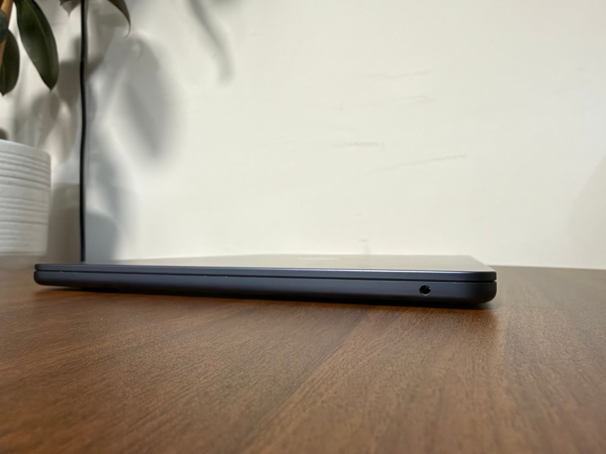Apple MacBook Air M2 2022 | 8GB RAM | 256GB SSD | 13.6" Retina